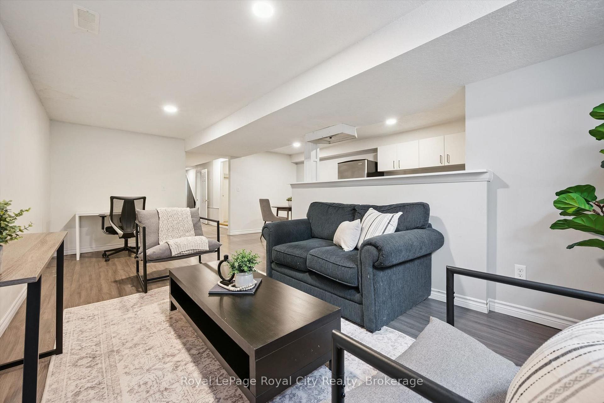 Photo 28 of 29 Mcilwraith Crescent, Guelph, Grange Road — HOMEH