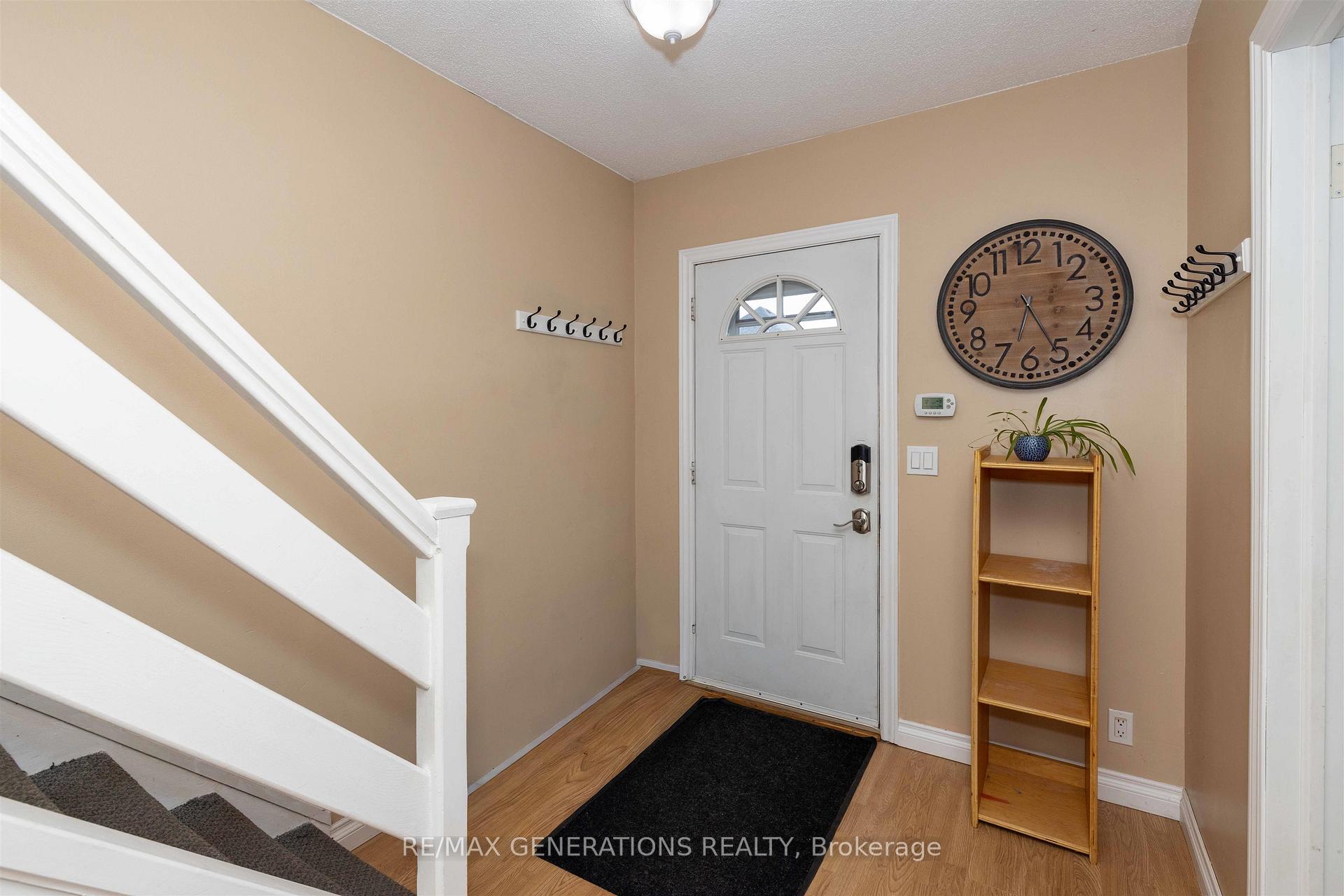 Photo 10 of 129 Heron Street, Thunder Bay, East End — HOMEH