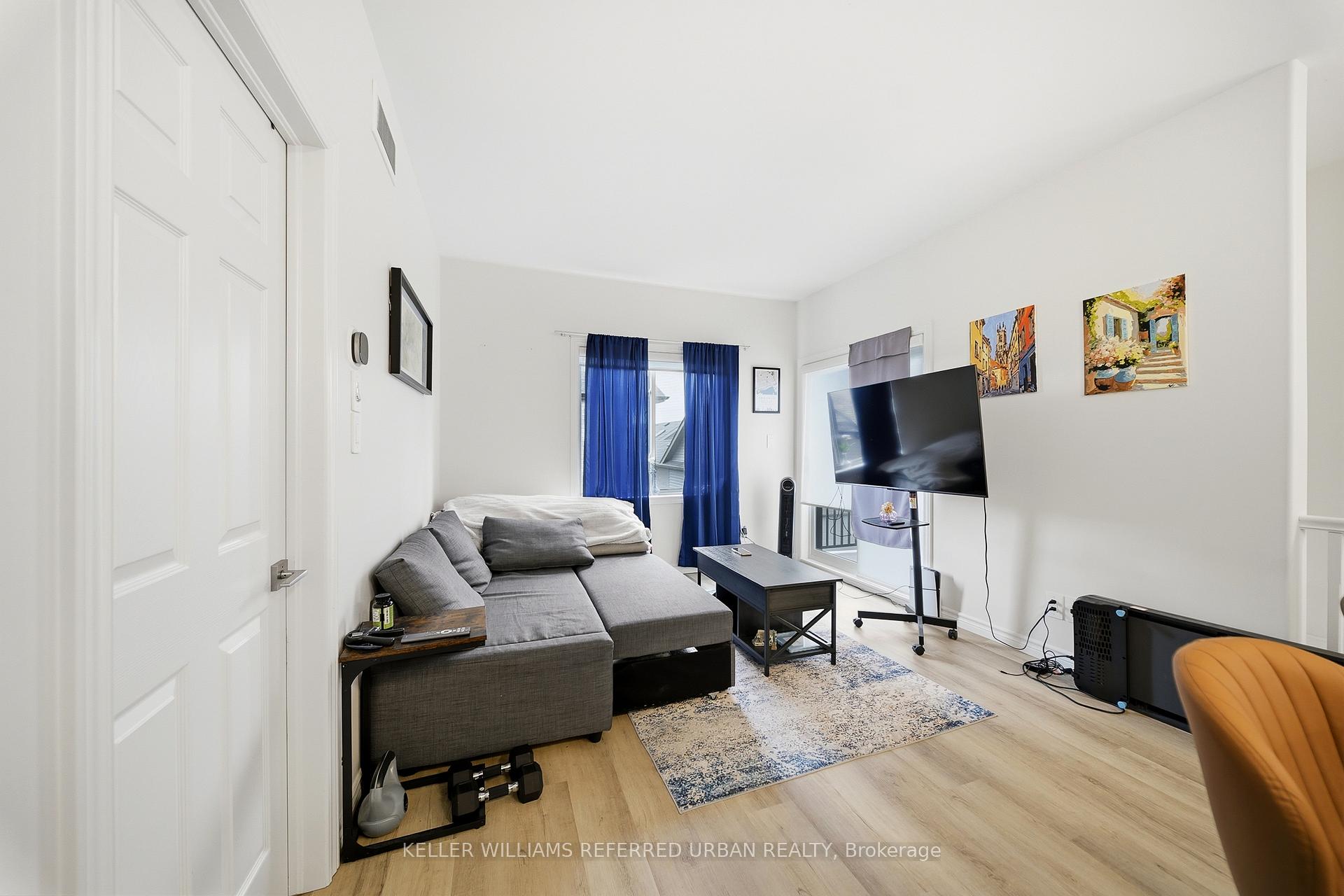 Photo 14 of Unit B, 70 Riverstone Way, Belleville, Thurlow Ward — HOMEH