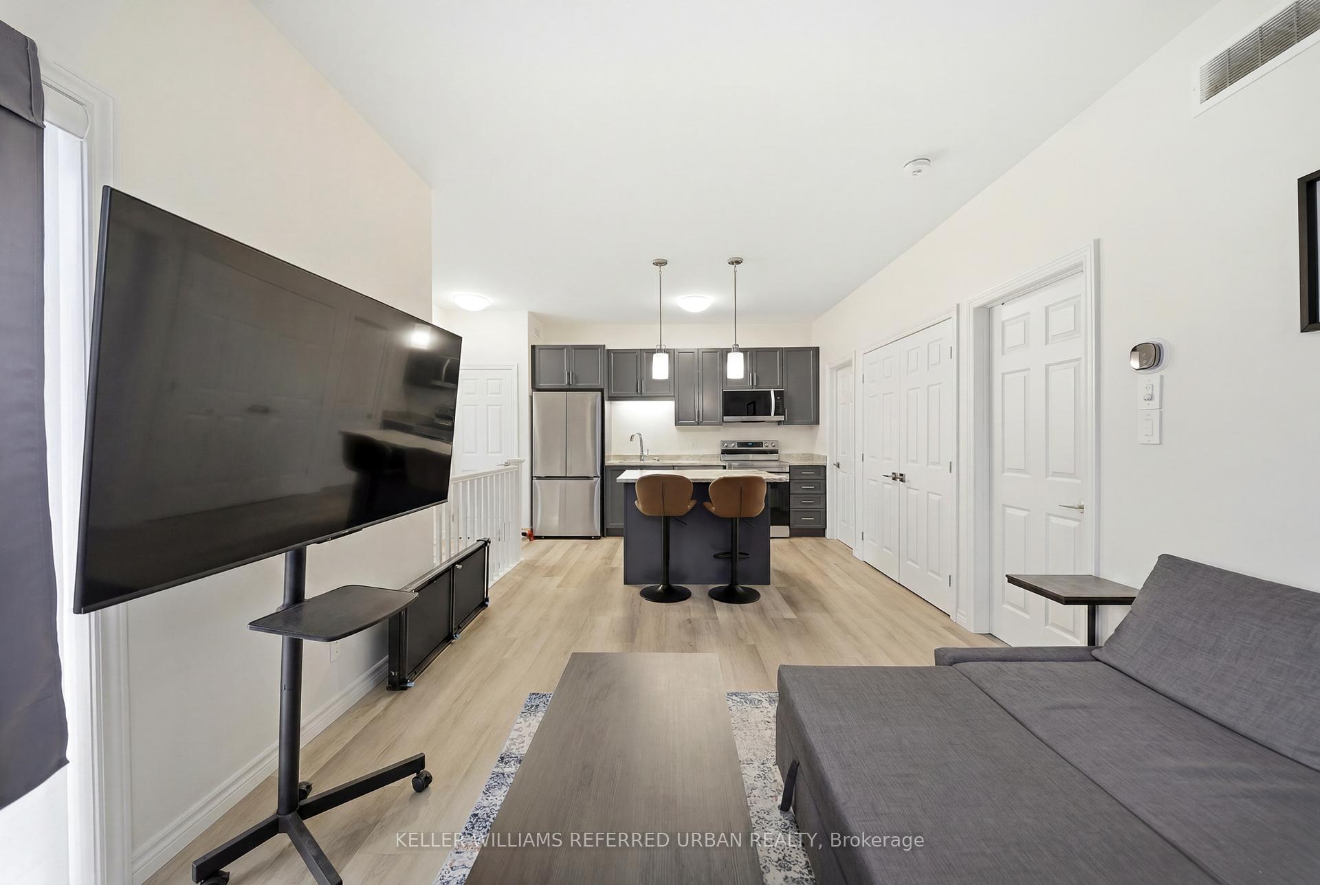 Photo 15 of Unit B, 70 Riverstone Way, Belleville, Thurlow Ward — HOMEH