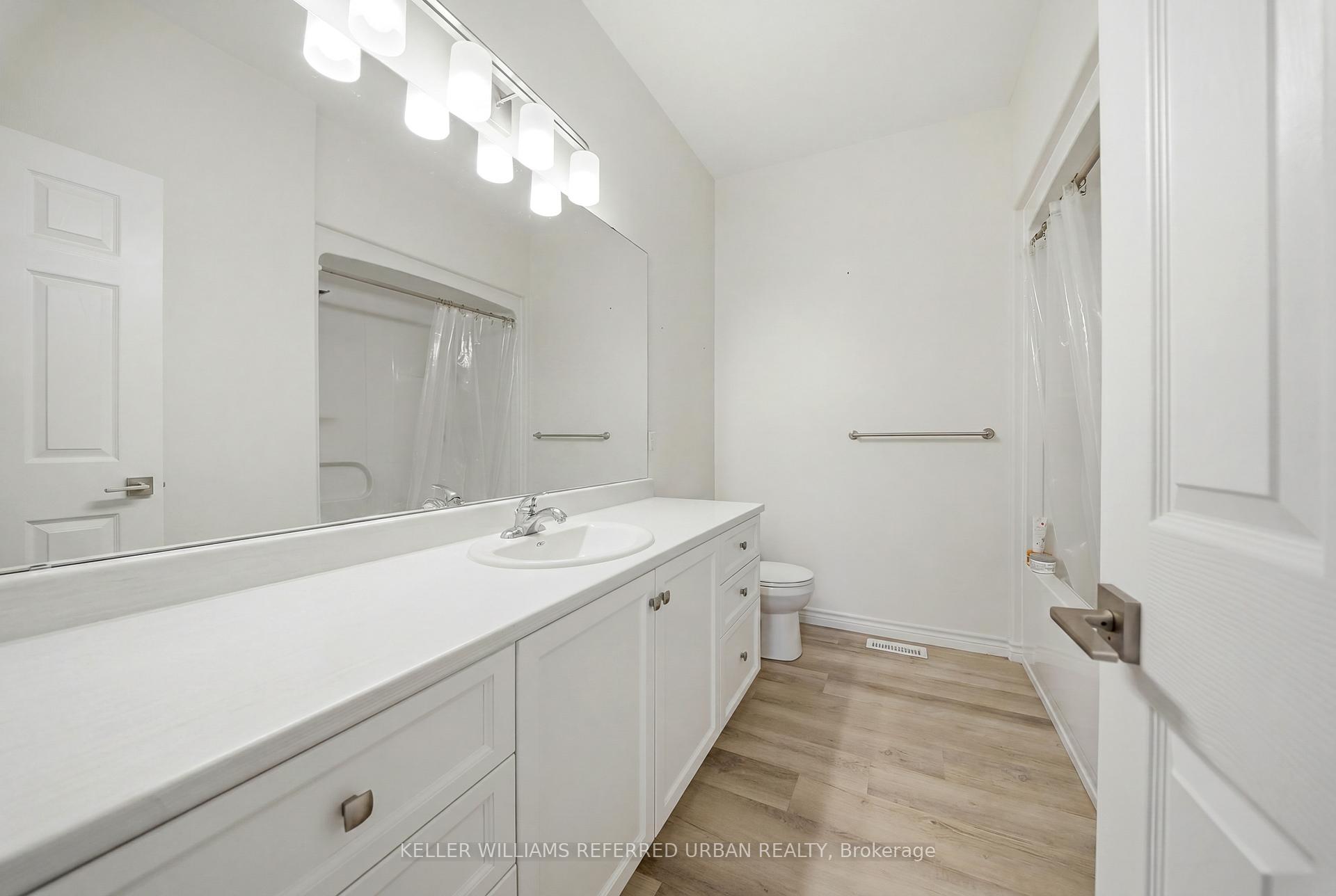 Photo 19 of Unit B, 70 Riverstone Way, Belleville, Thurlow Ward — HOMEH
