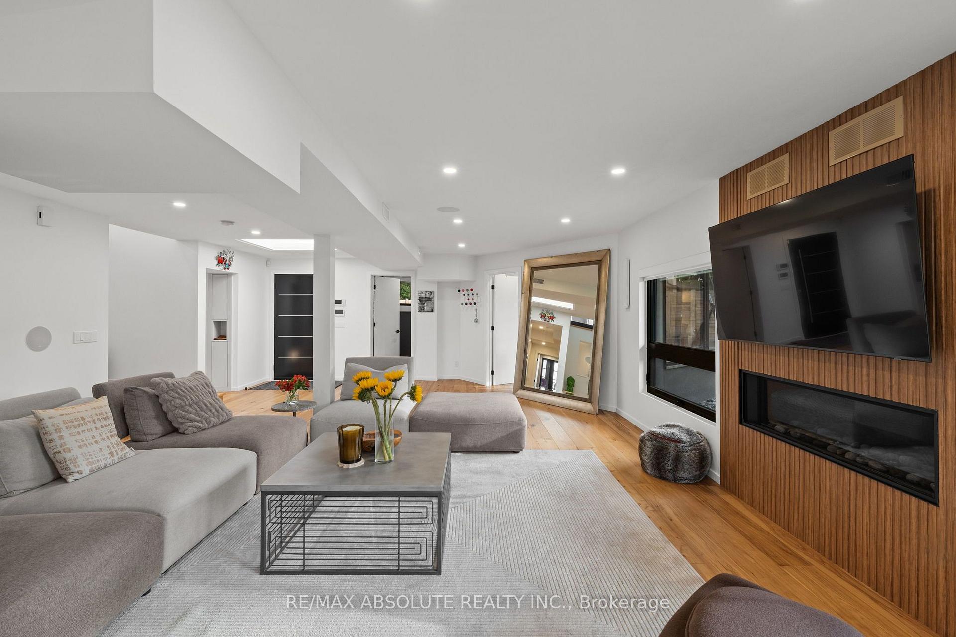 Photo 19 of 227 Grandview Road, Ottawa, Crystal Bay/Rocky Point — HOMEH