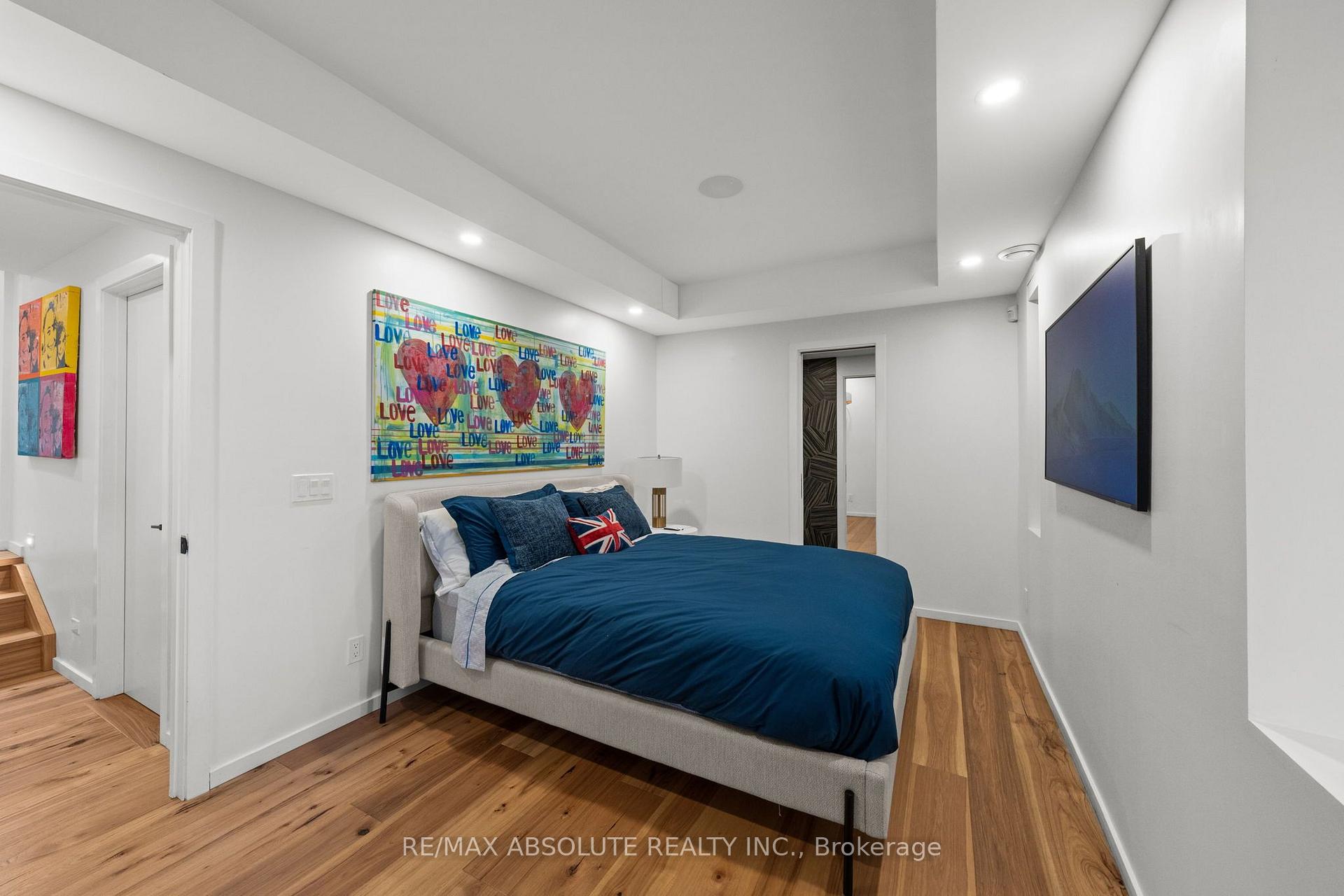 Photo 21 of 227 Grandview Road, Ottawa, Crystal Bay/Rocky Point — HOMEH