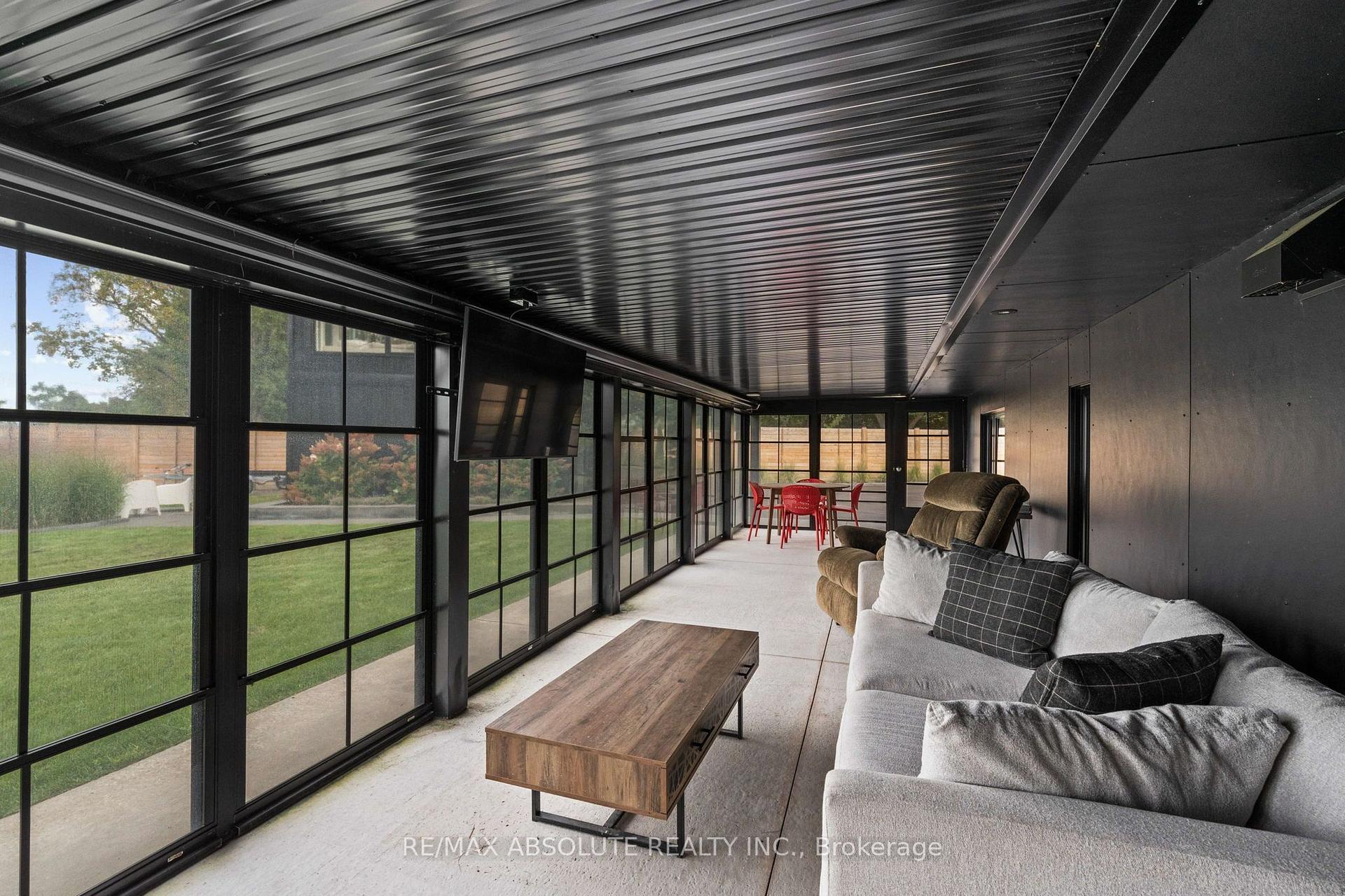 Photo 31 of 227 Grandview Road, Ottawa, Crystal Bay/Rocky Point — HOMEH