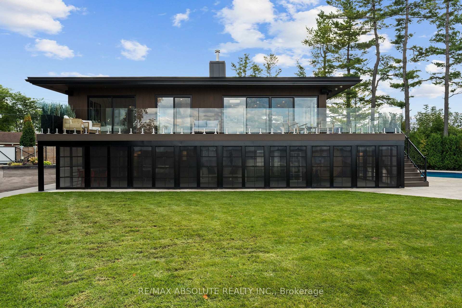 Photo 38 of 227 Grandview Road, Ottawa, Crystal Bay/Rocky Point — HOMEH