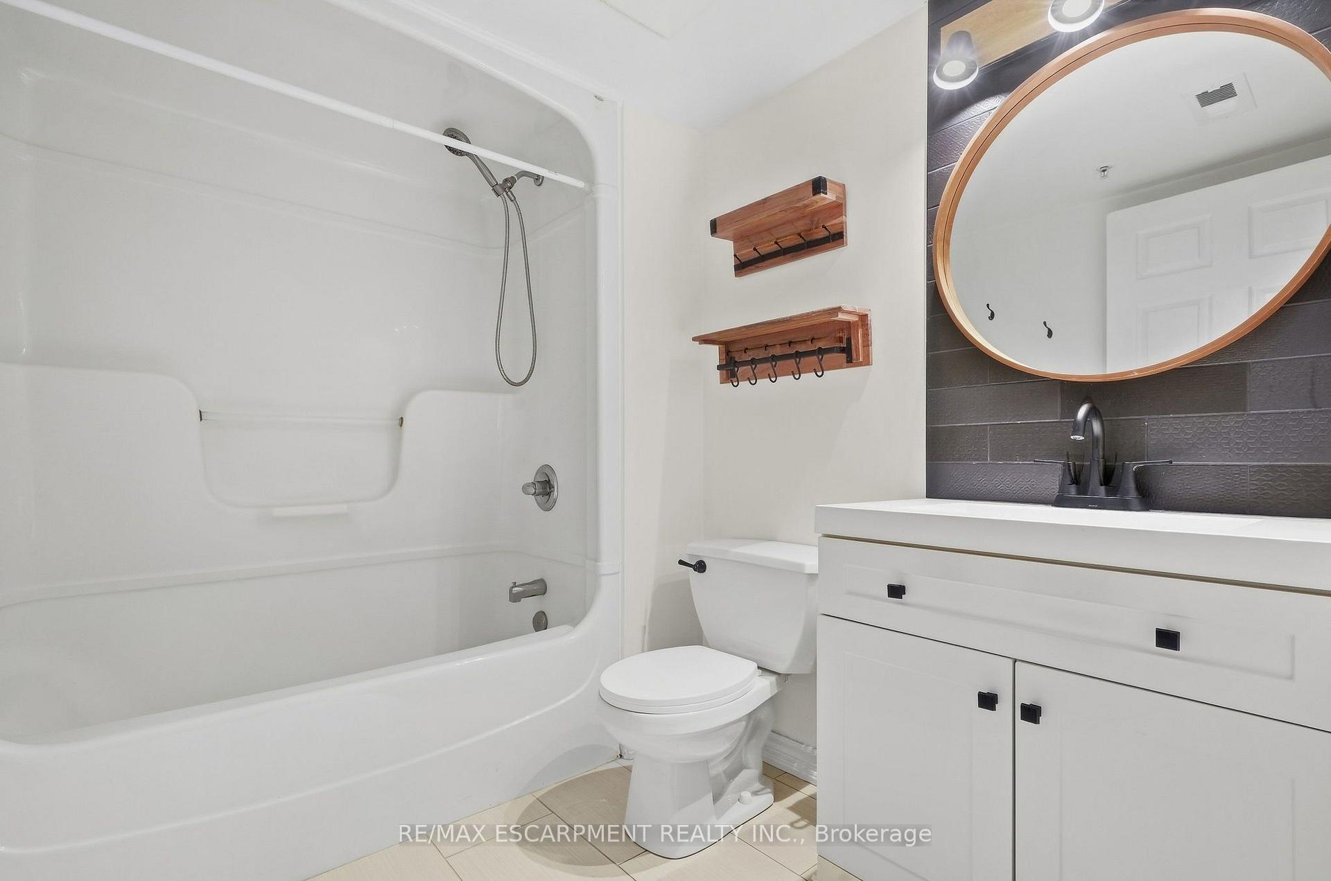 Photo 18 of Unit 306, 2055 Appleby Line, Burlington, Uptown — HOMEH