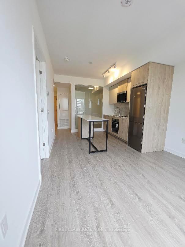 Photo 2 of Unit 922, 30 Dreamers Way, Toronto, Regent Park — HOMEH