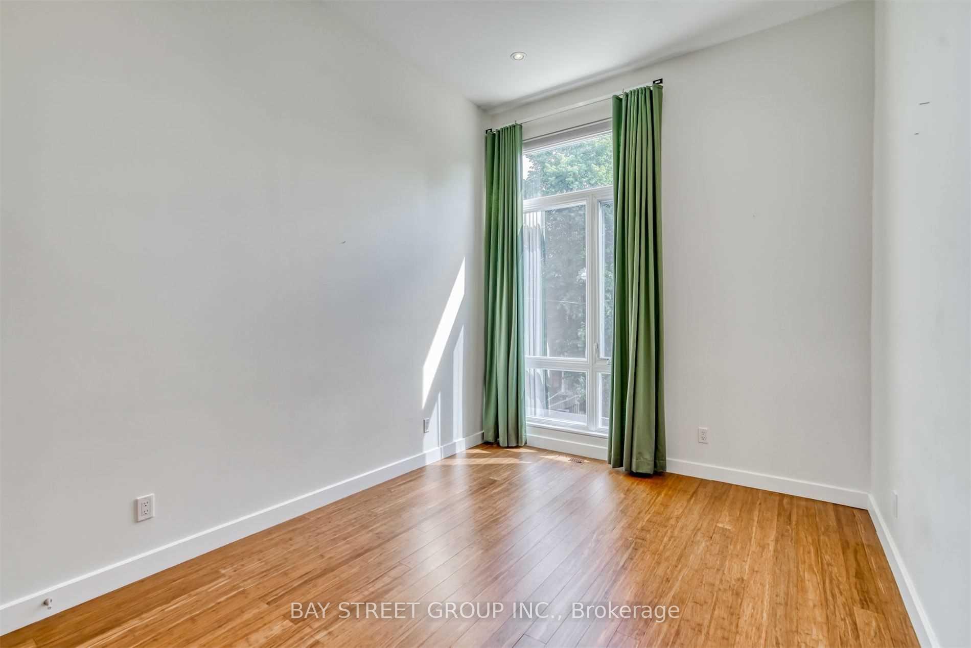 Photo 20 of 296 Borden Street, Toronto, University — HOMEH