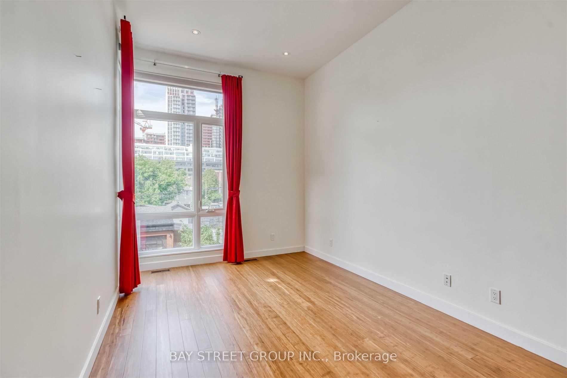 Photo 22 of 296 Borden Street, Toronto, University — HOMEH