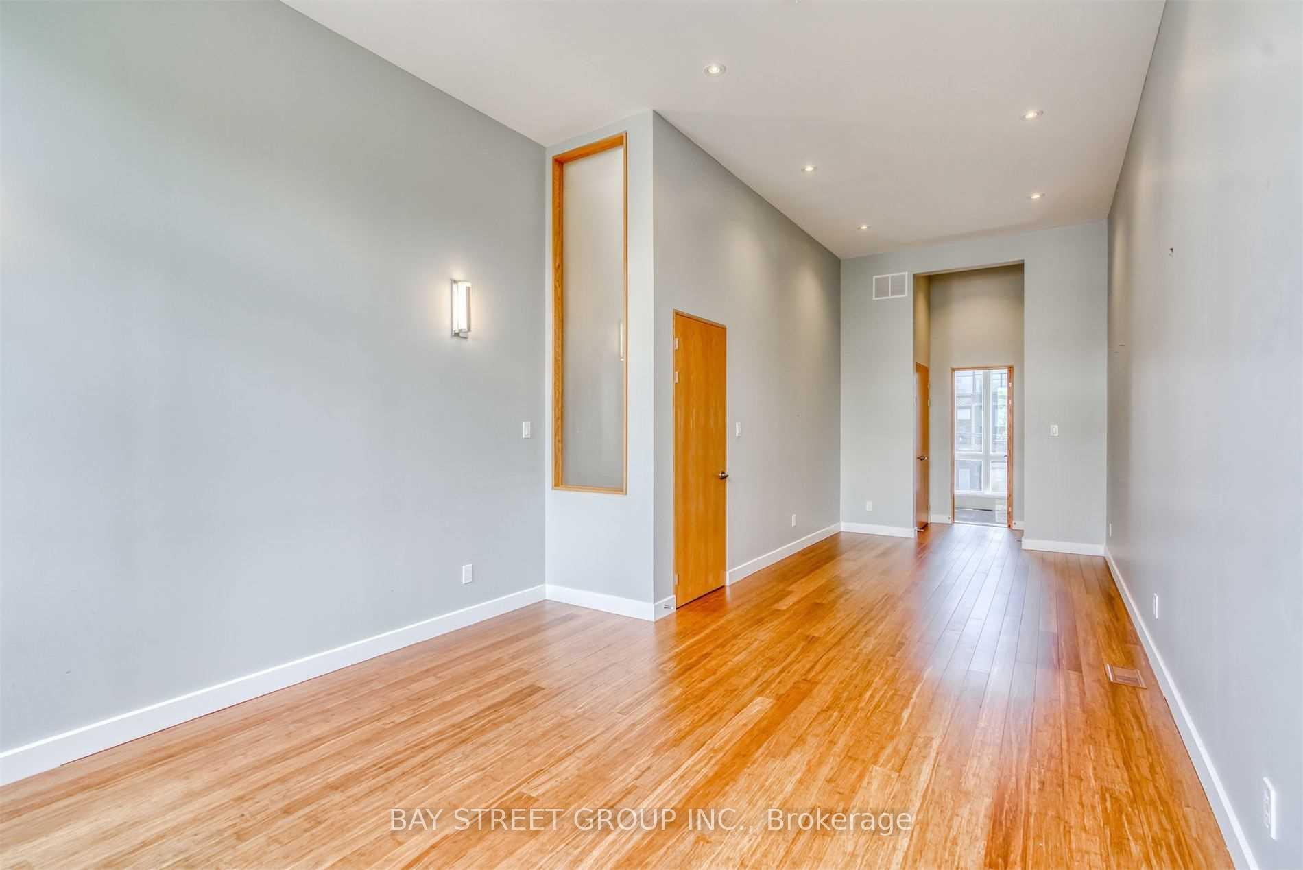 Photo 26 of 296 Borden Street, Toronto, University — HOMEH
