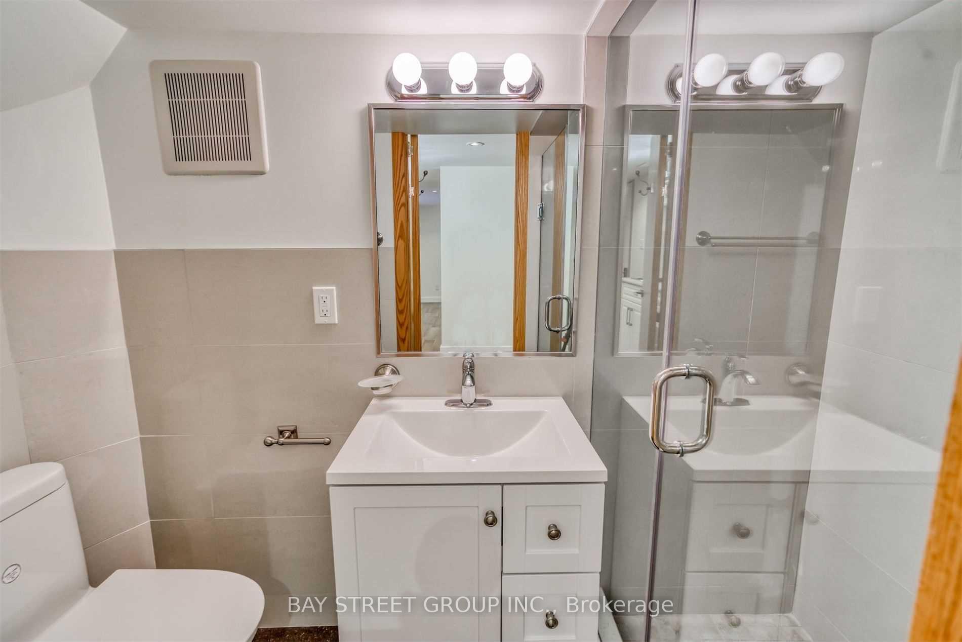 Photo 31 of 296 Borden Street, Toronto, University — HOMEH
