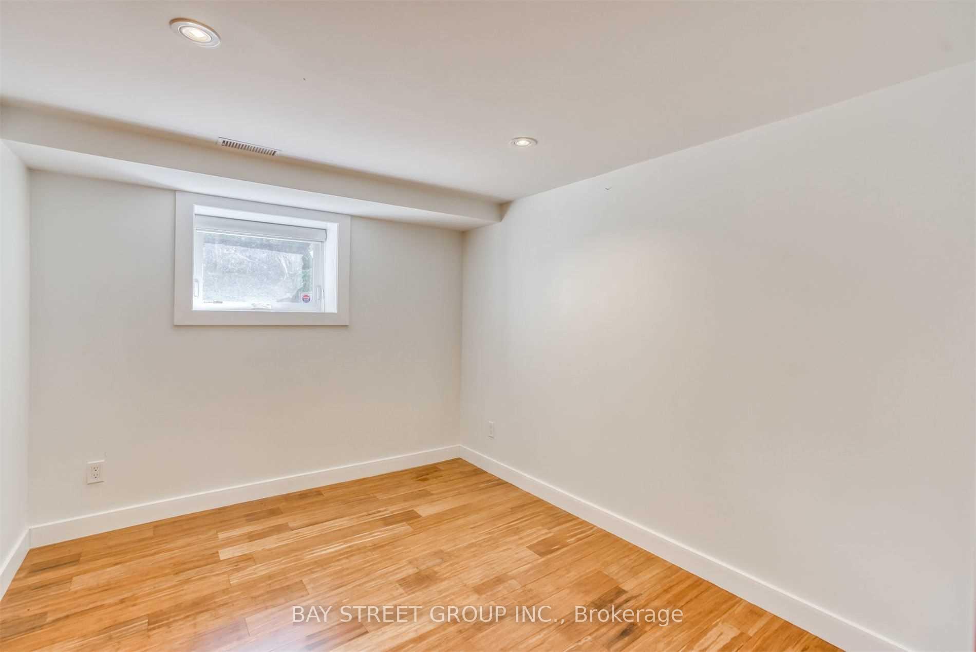 Photo 34 of 296 Borden Street, Toronto, University — HOMEH