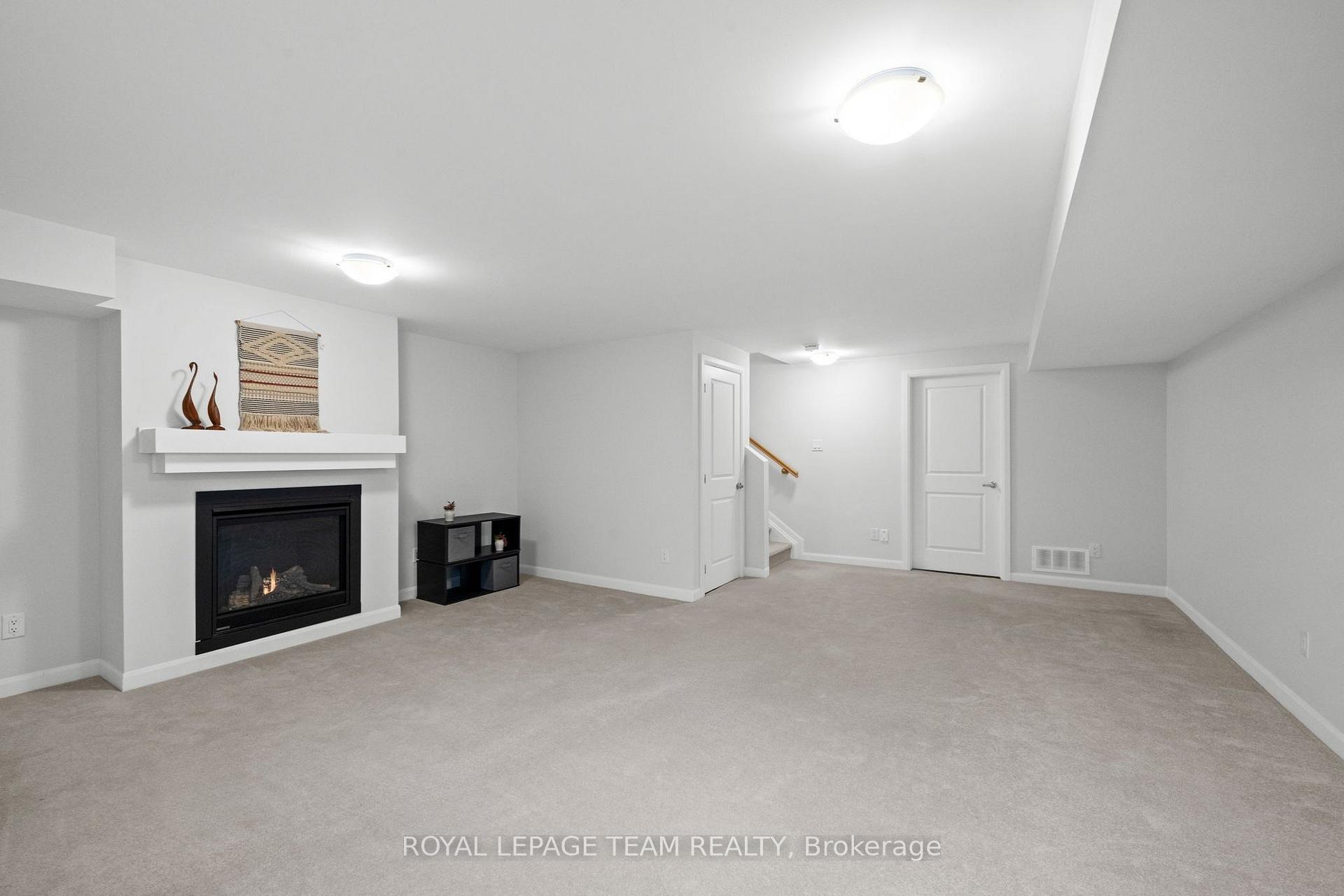 Photo 34 of 45 Finglas Court, Ottawa, Barrhaven - Half Moon Bay — HOMEH