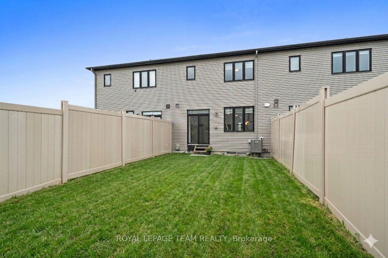 Photo 36 of 45 Finglas Court, Ottawa, Barrhaven - Half Moon Bay — HOMEH