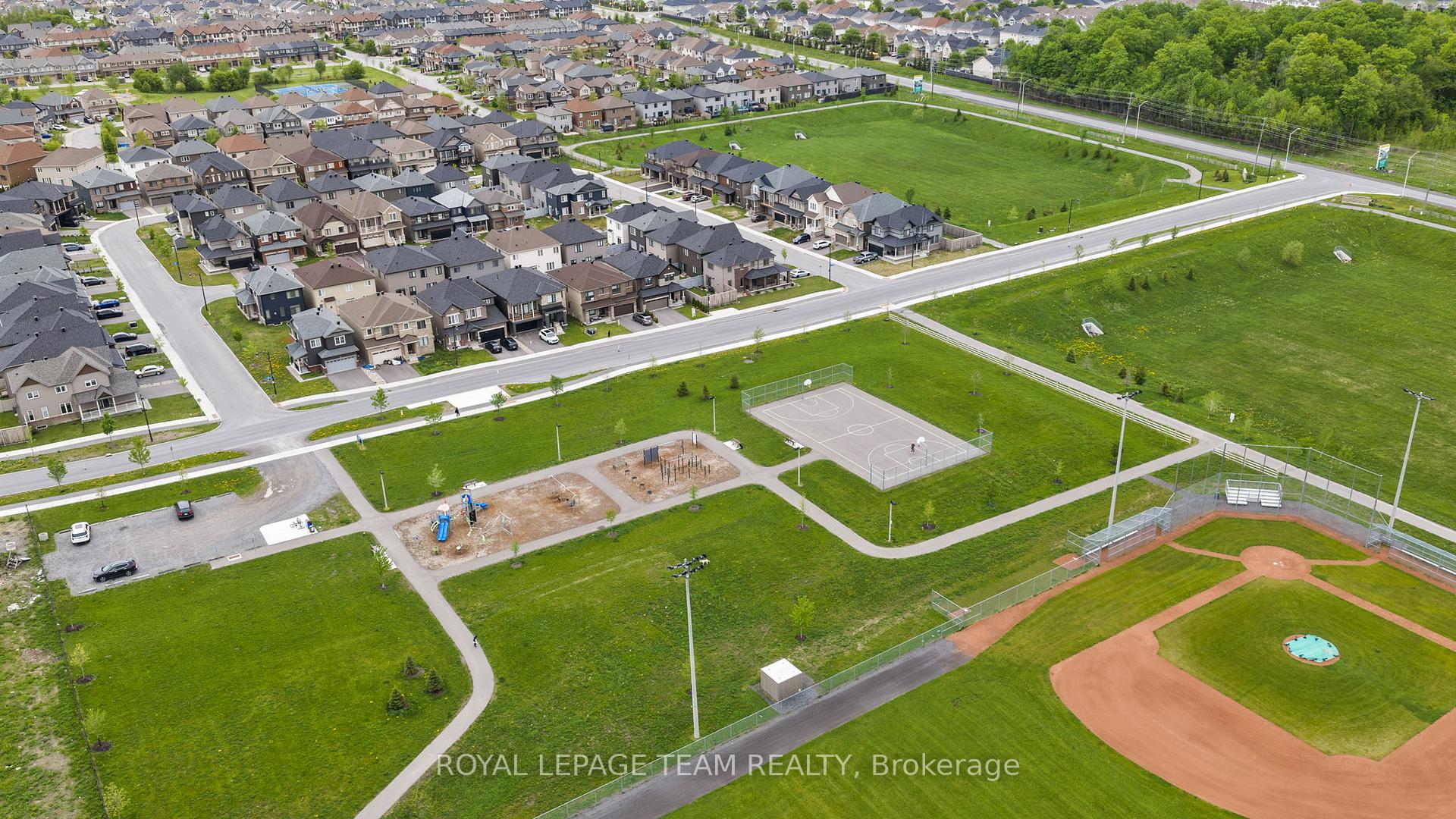 Photo 43 of 45 Finglas Court, Ottawa, Barrhaven - Half Moon Bay — HOMEH