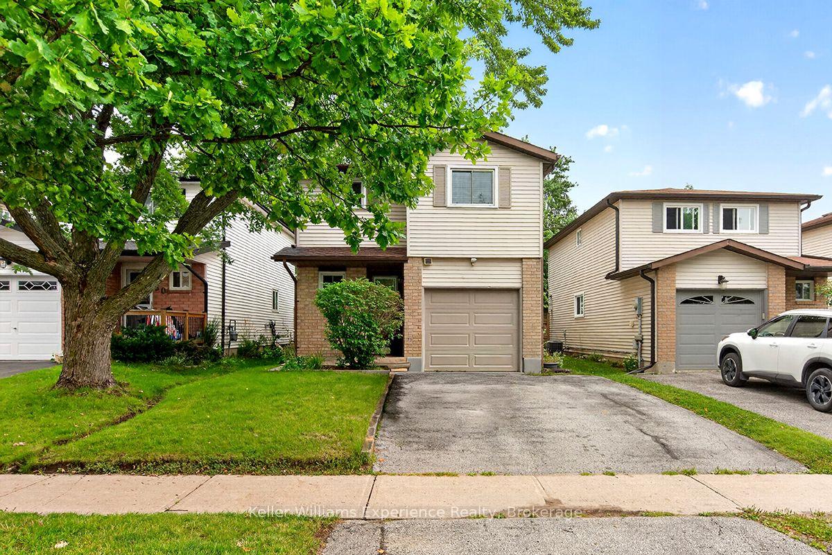 Photo 2 of 58 Maitland Drive, Barrie, Grove East — HOMEH