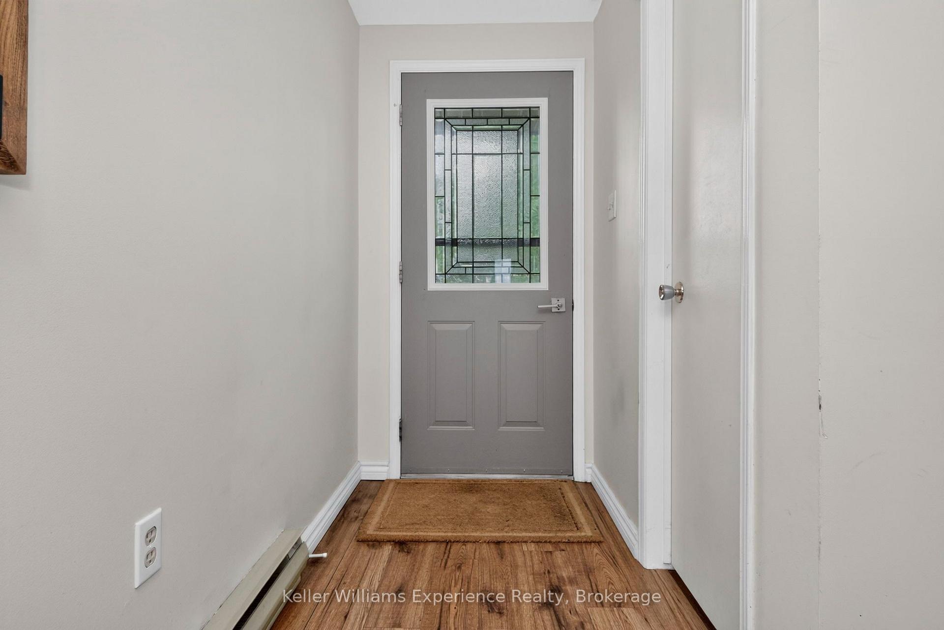 Photo 4 of 58 Maitland Drive, Barrie, Grove East — HOMEH