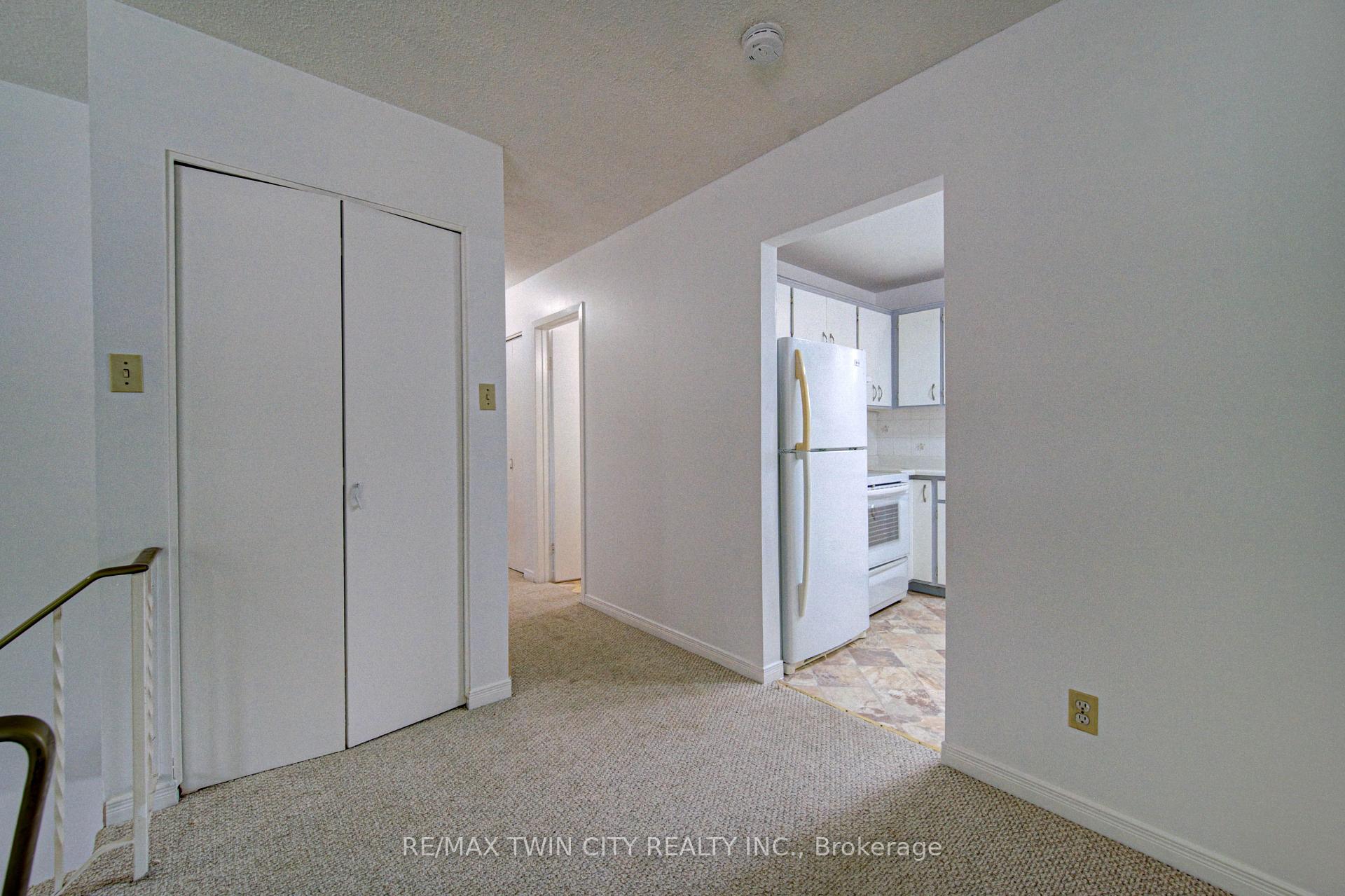 Photo 12 of 602 Highpoint Avenue, Waterloo, Lakeshore Village — HOMEH