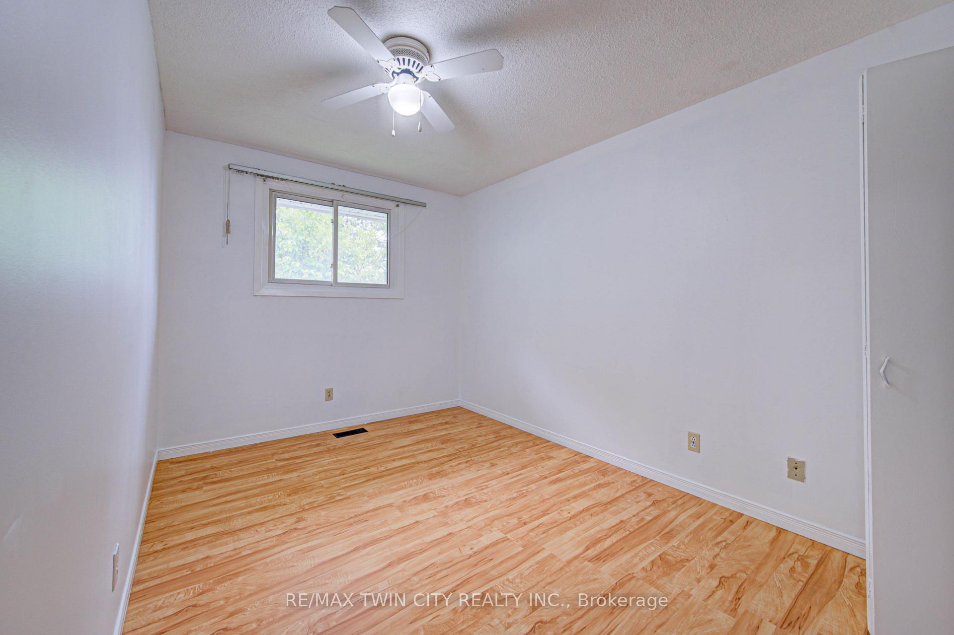 Photo 14 of 602 Highpoint Avenue, Waterloo, Lakeshore Village — HOMEH