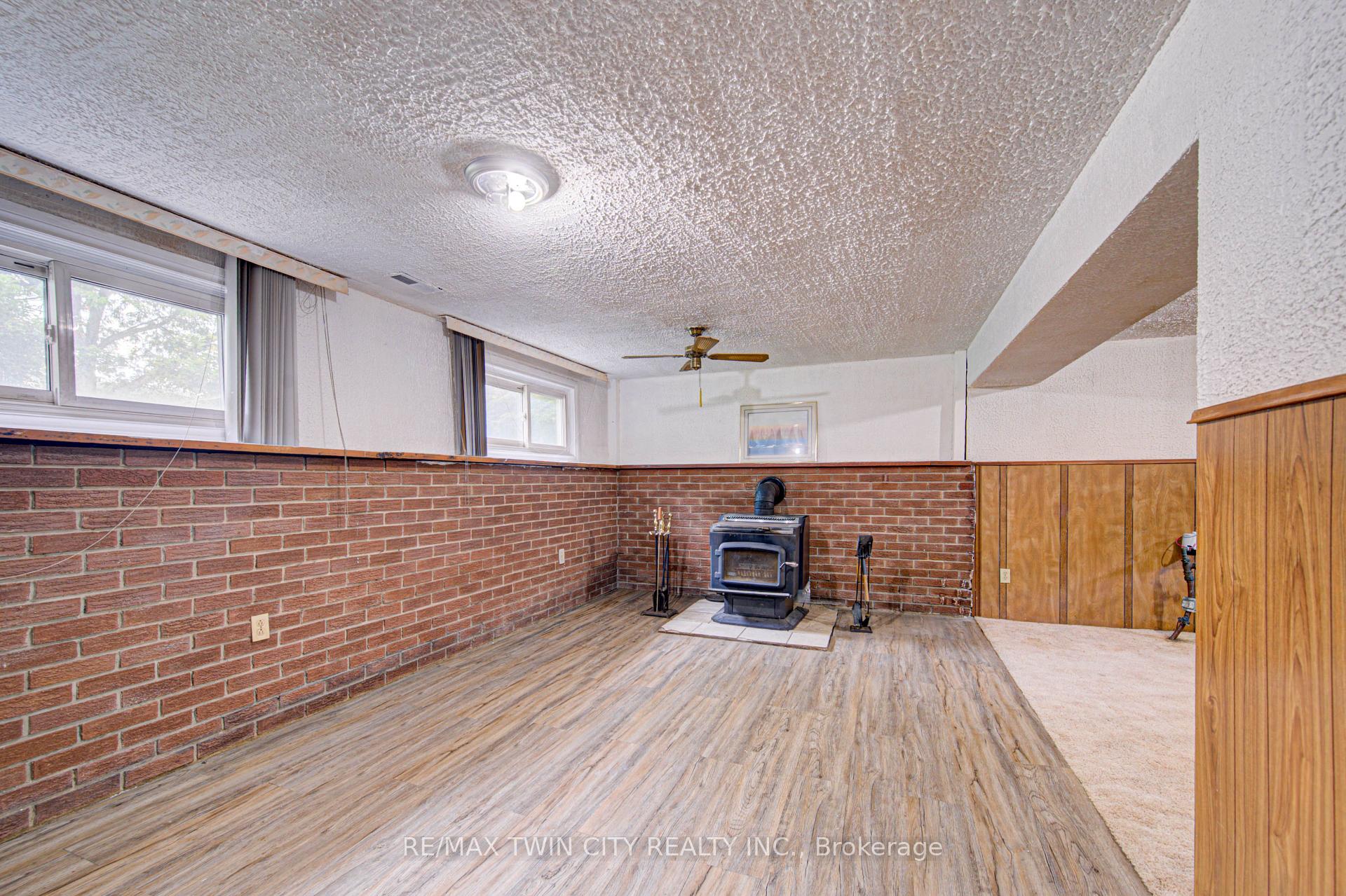 Photo 20 of 602 Highpoint Avenue, Waterloo, Lakeshore Village — HOMEH
