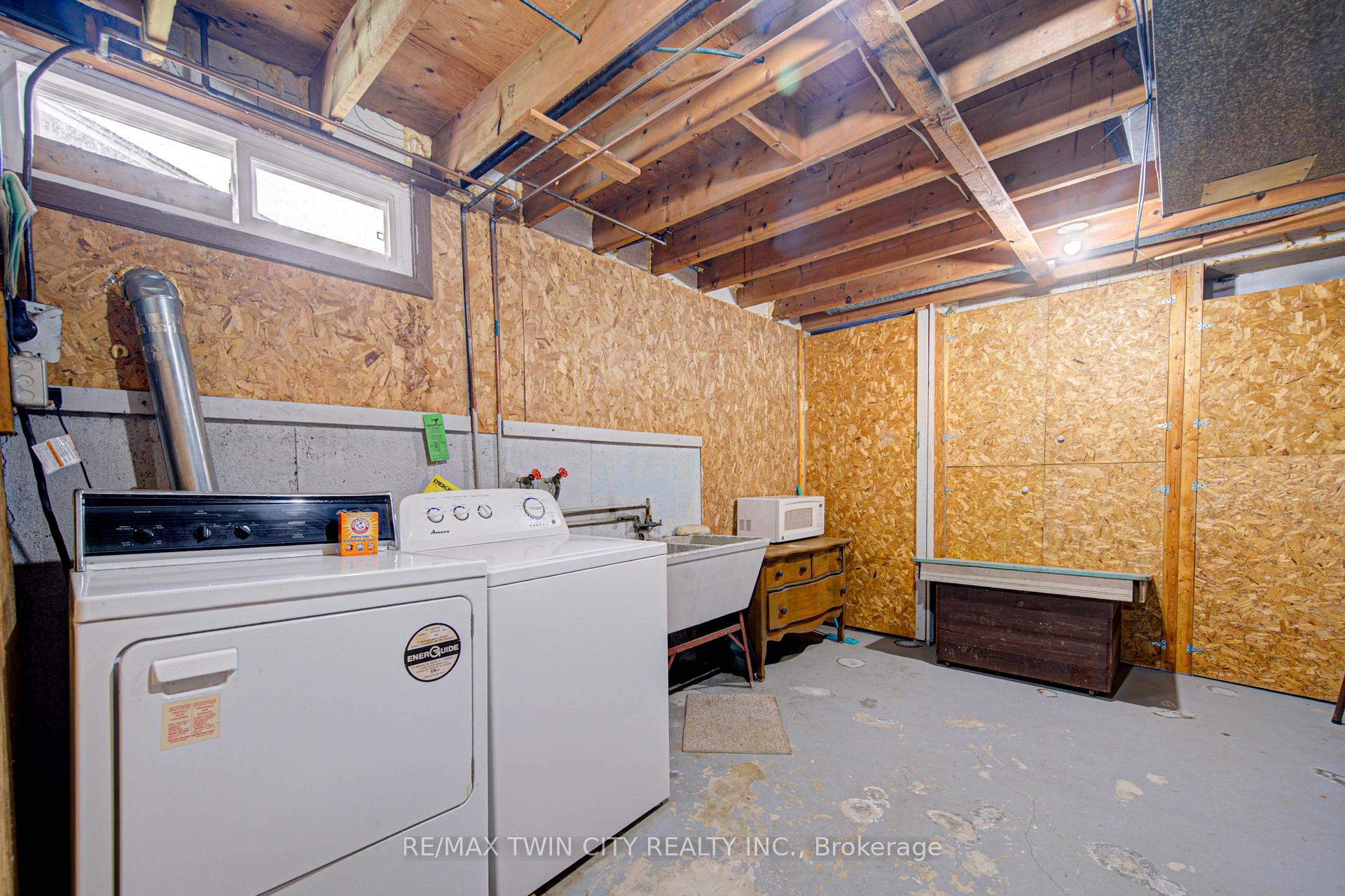 Photo 26 of 602 Highpoint Avenue, Waterloo, Lakeshore Village — HOMEH