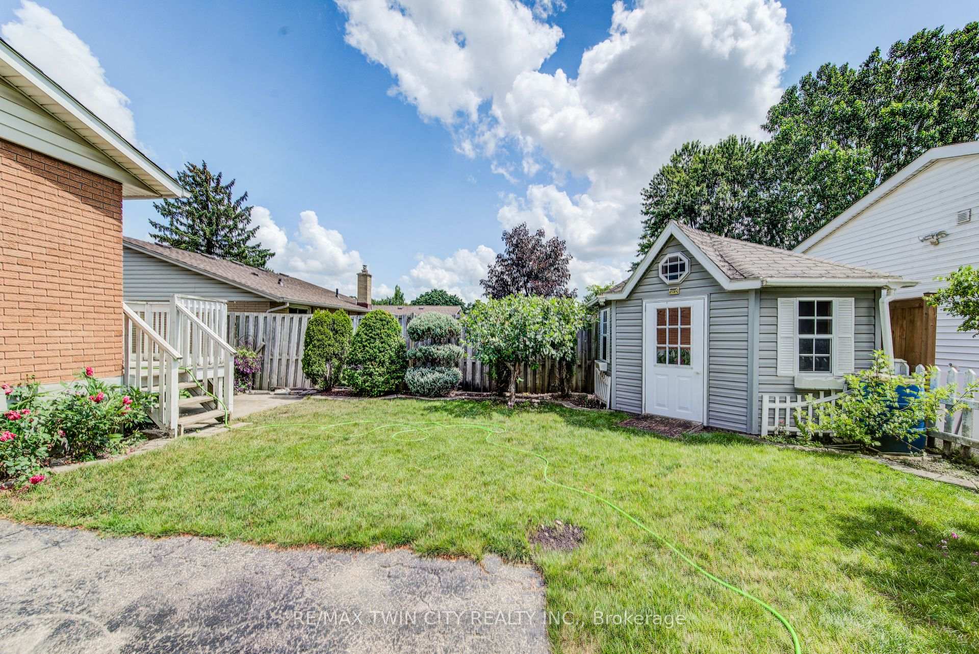 Photo 28 of 602 Highpoint Avenue, Waterloo, Lakeshore Village — HOMEH