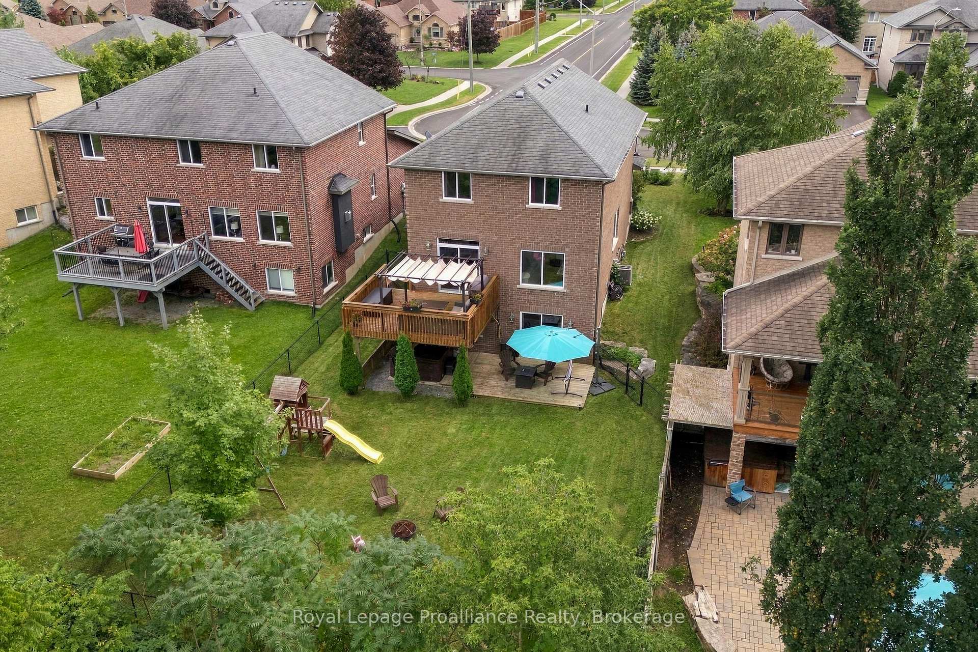 Photo 5 of 273 Avondale Road, Belleville, Belleville Ward — HOMEH