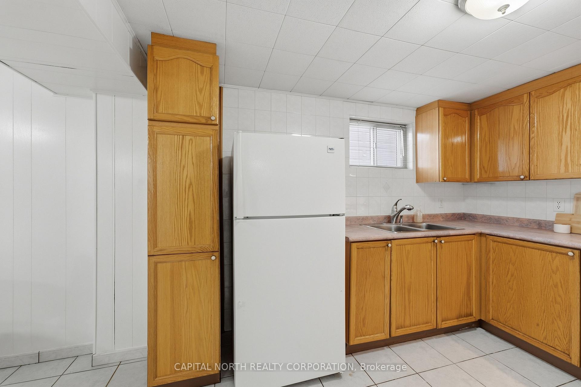 Photo 34 of 152 Katherine Road, North York, Downsview-Roding-CFB — HOMEH