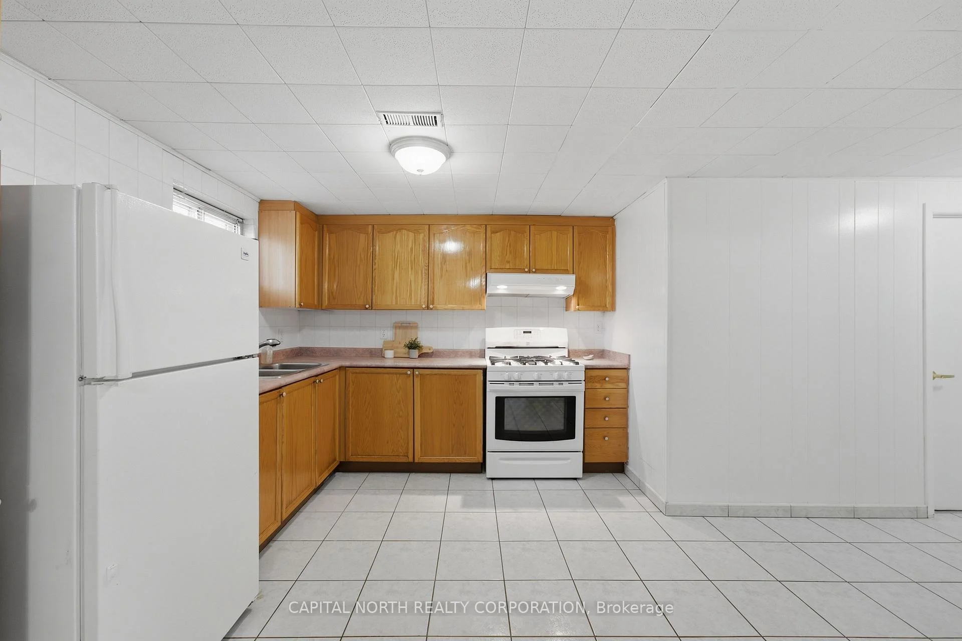 Photo 31 of 152 Katherine Road, North York, Downsview-Roding-CFB — HOMEH