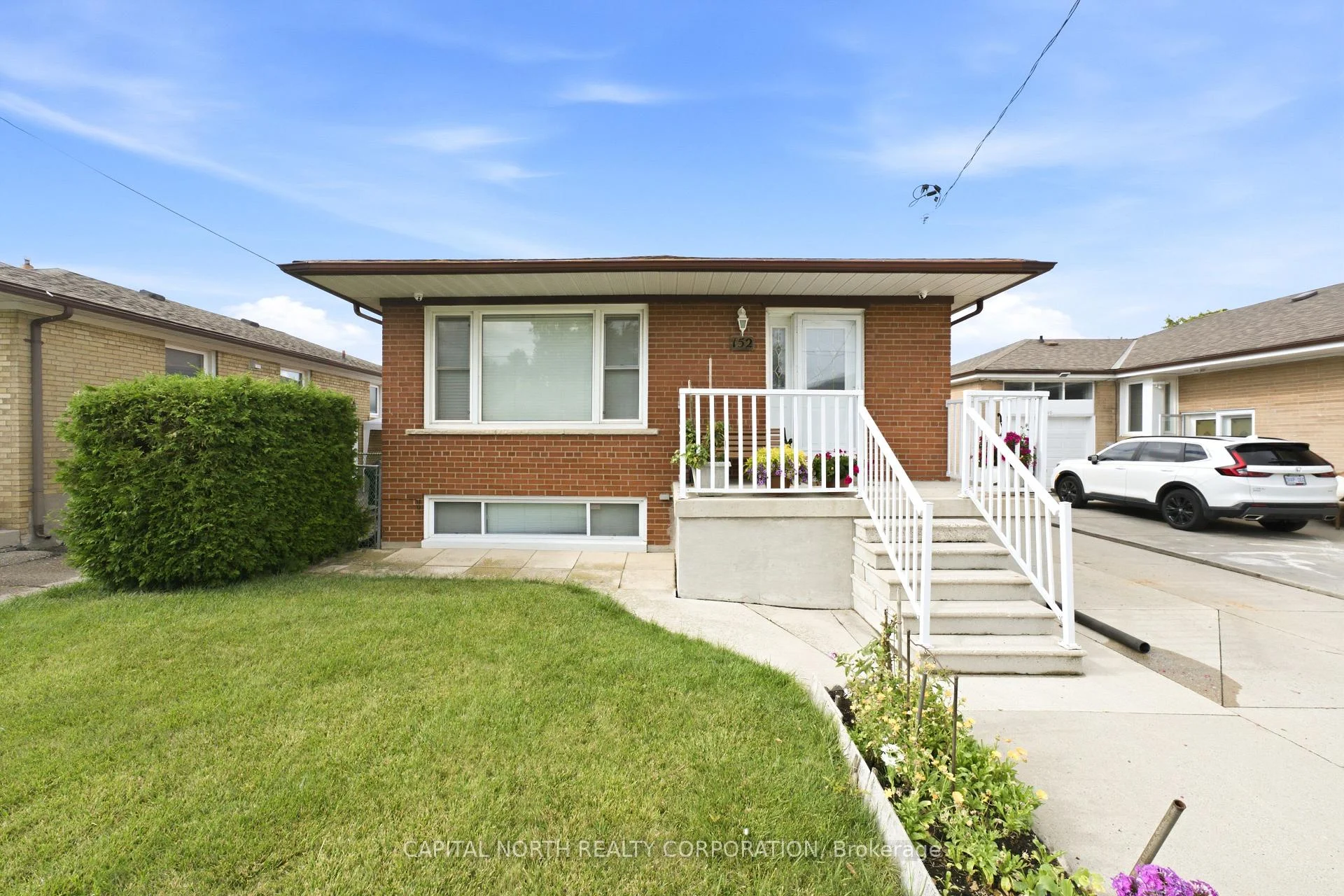 Photo 56 of 152 Katherine Road, North York, Downsview-Roding-CFB — HOMEH