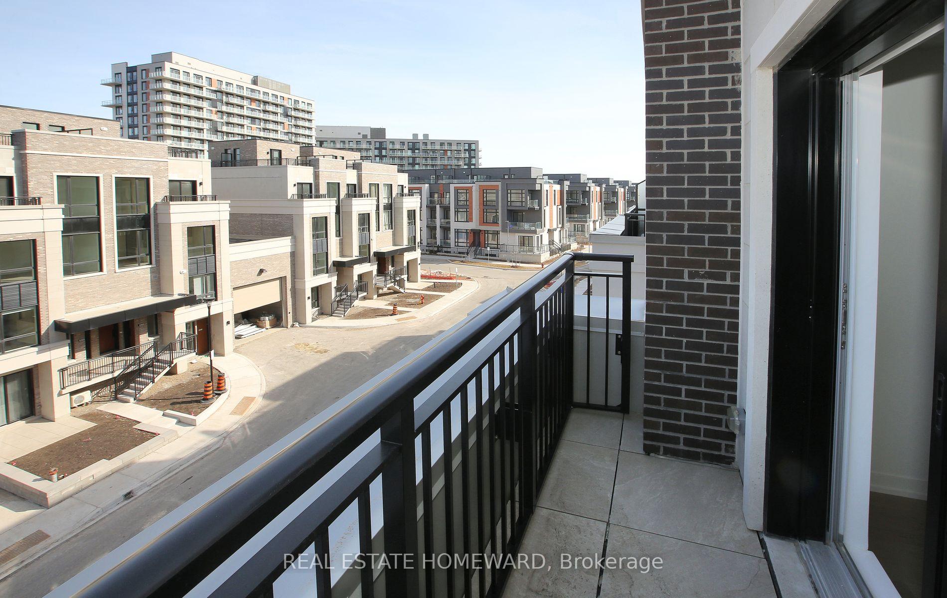 Photo 16 of Unit J301, 11 Walder Lane, Richmond Hill, Devonsleigh — HOMEH