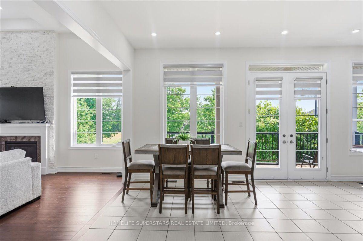 Photo 12 of 39 Lost Canyon Way, Brampton, Credit Valley — HOMEH