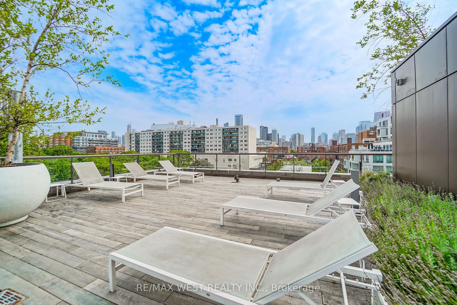Photo 12 of Unit 203, 80 Vanauley Street, Toronto, Kensington-Chinatown — HOMEH