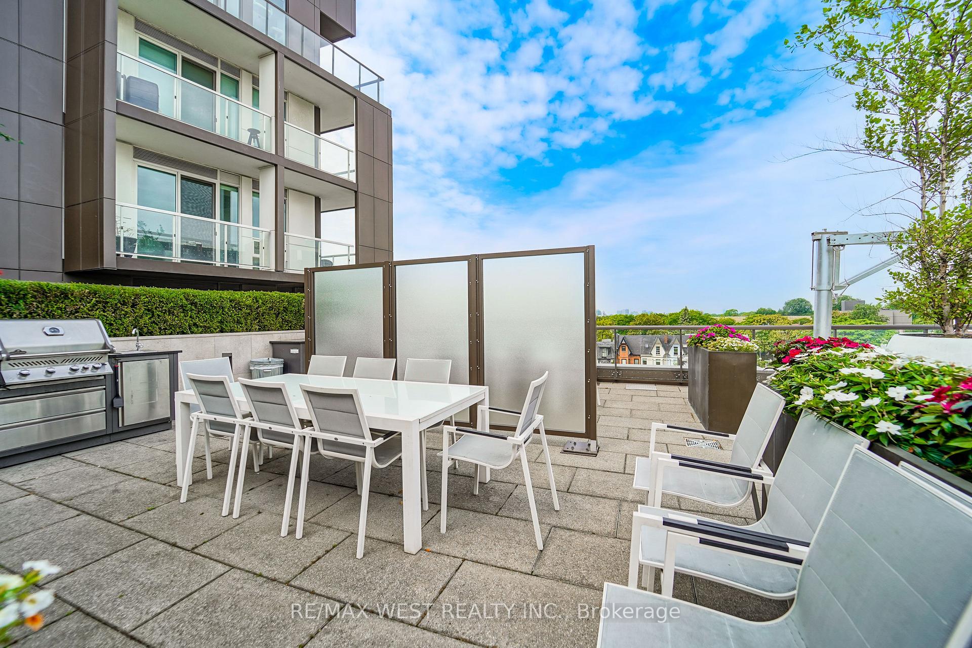 Photo 13 of Unit 203, 80 Vanauley Street, Toronto, Kensington-Chinatown — HOMEH