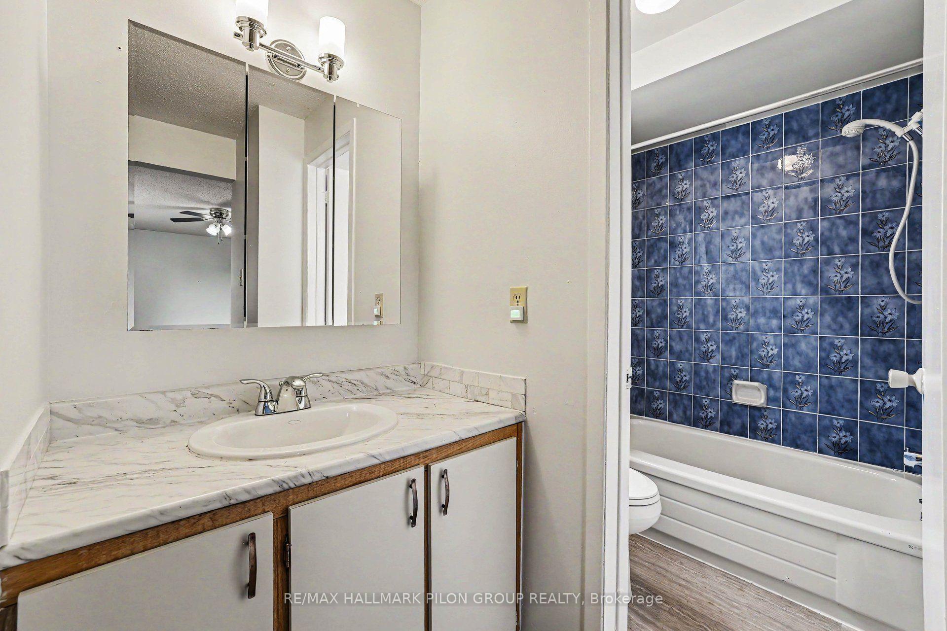 Photo 18 of 420 Cloverheath Crescent, Ottawa, Queenswood Heights South — HOMEH