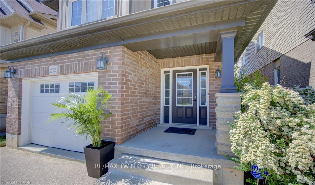 Photo 3 of 232 Cranbrook Street, Kitchener, Doon South — HOMEH