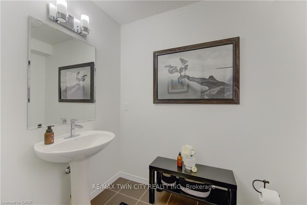 Photo 8 of 232 Cranbrook Street, Kitchener, Doon South — HOMEH