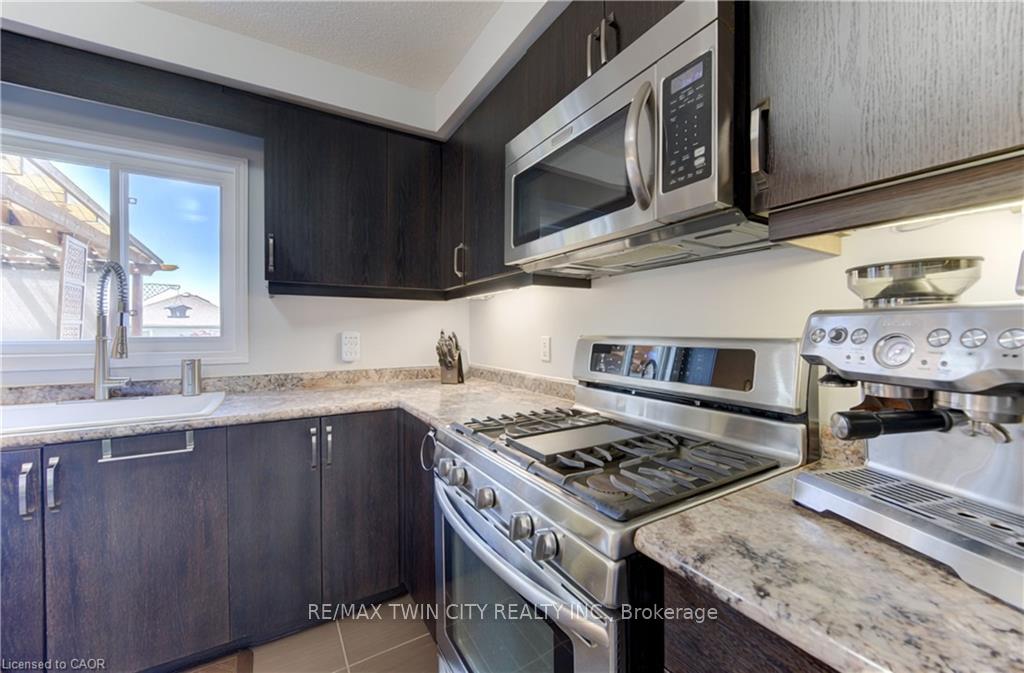 Photo 14 of 232 Cranbrook Street, Kitchener, Doon South — HOMEH