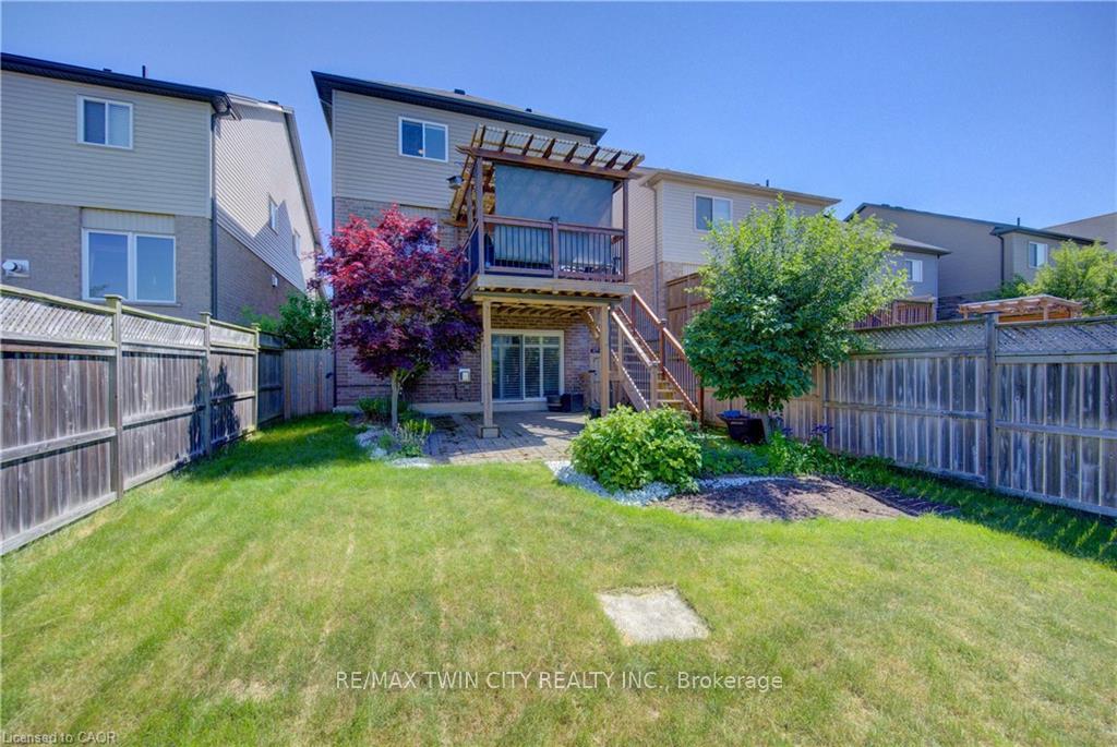 Photo 35 of 232 Cranbrook Street, Kitchener, Doon South — HOMEH