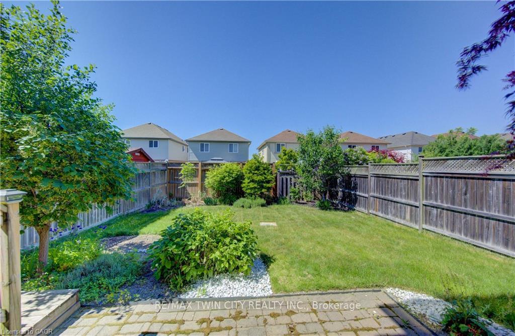 Photo 36 of 232 Cranbrook Street, Kitchener, Doon South — HOMEH