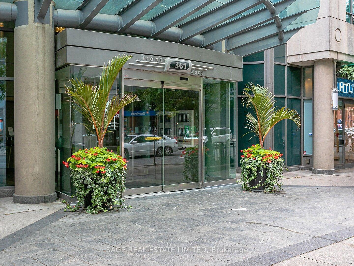 Photo 5 of Unit 2109, 361 Front Street W, Toronto, Waterfront Communities — HOMEH