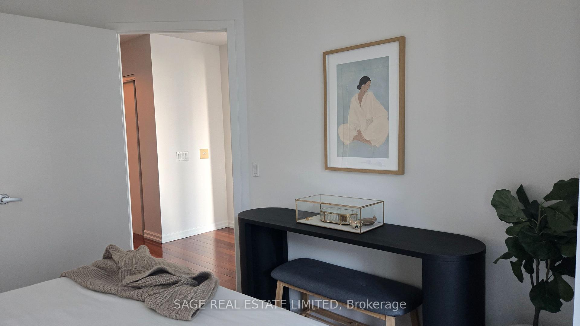 Photo 16 of Unit 2109, 361 Front Street W, Toronto, Waterfront Communities — HOMEH