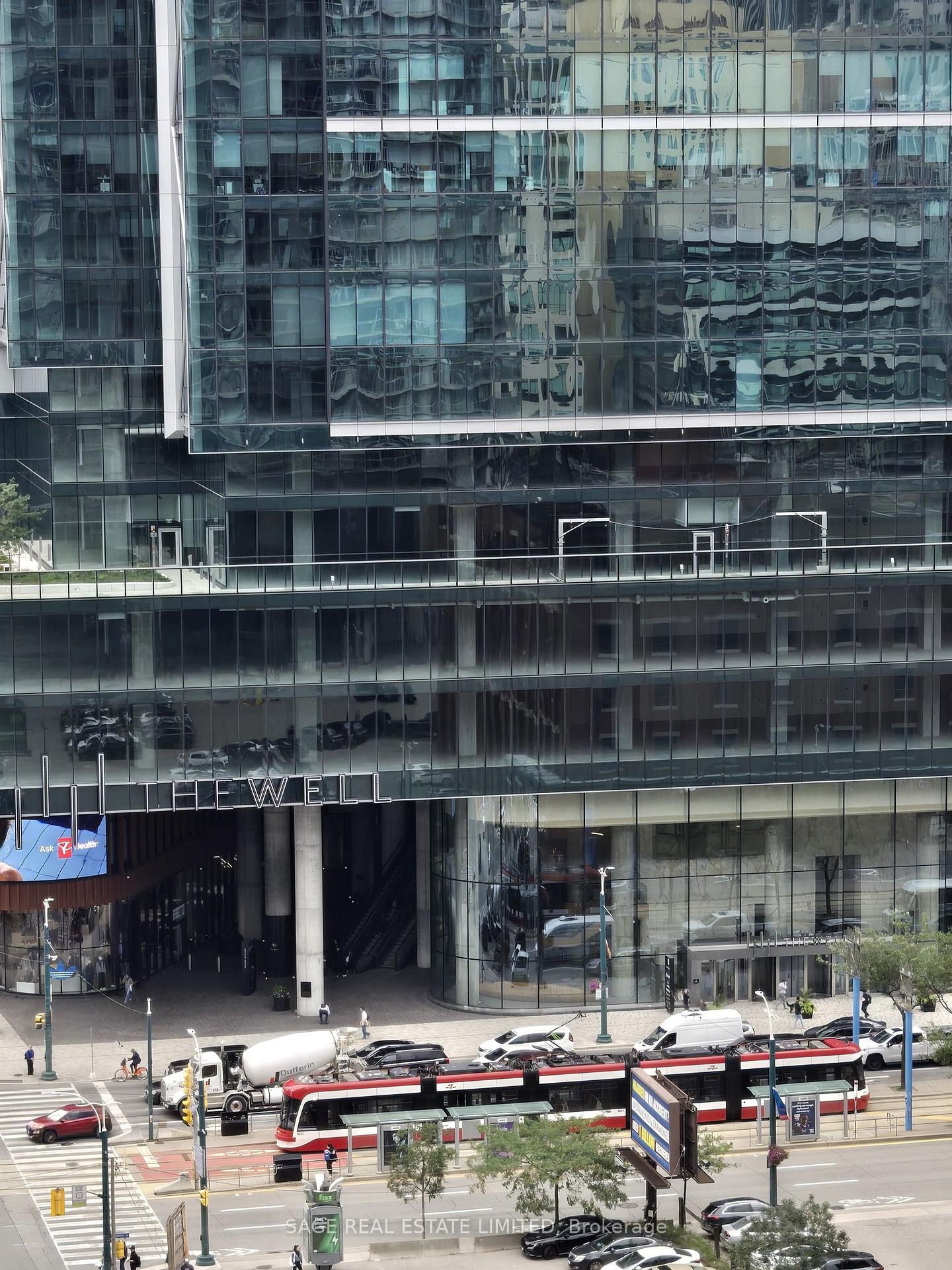 Photo 19 of Unit 2109, 361 Front Street W, Toronto, Waterfront Communities — HOMEH