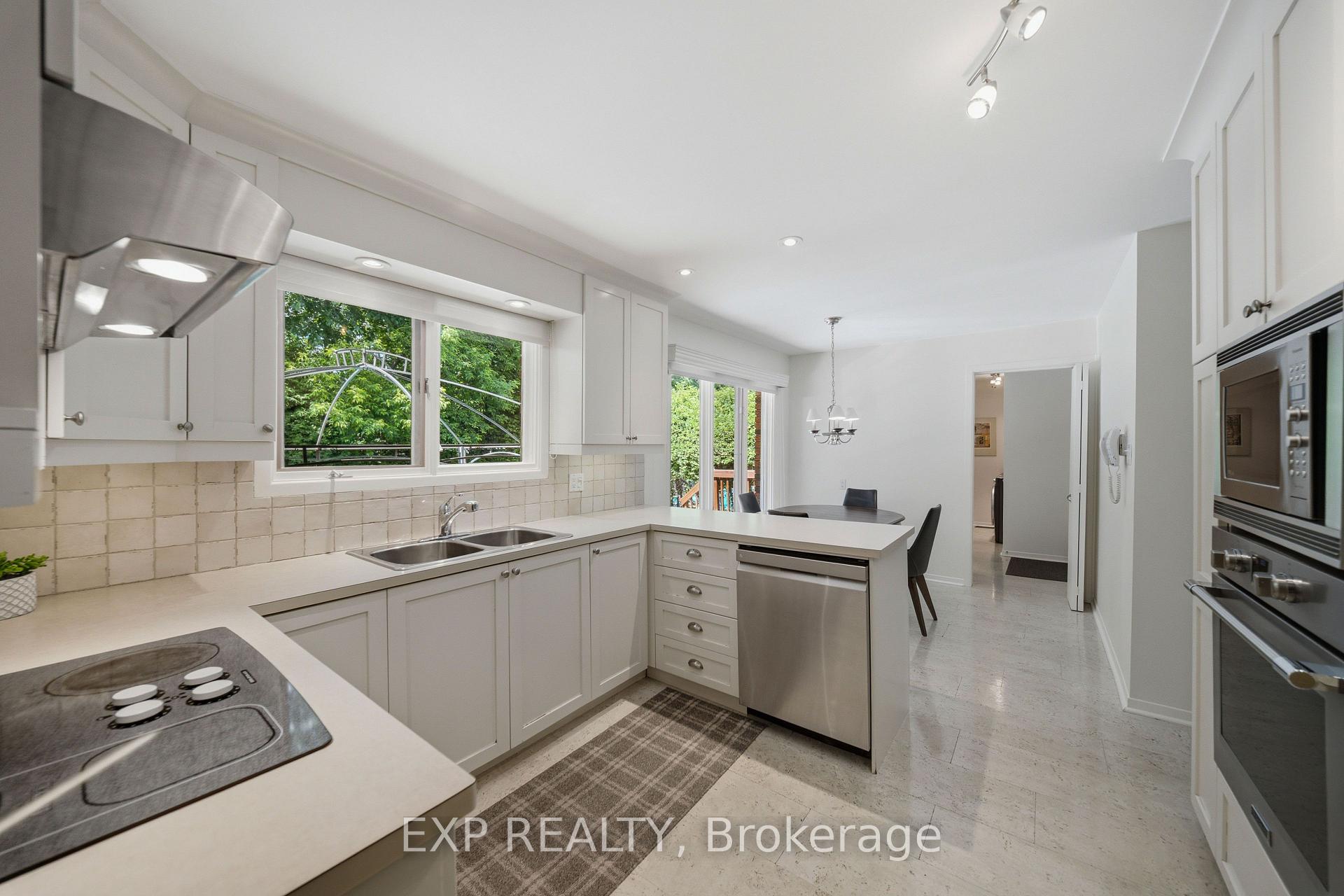 Photo 5 of 919 Plante Drive, Ottawa, Hunt Club/Western Community — HOMEH