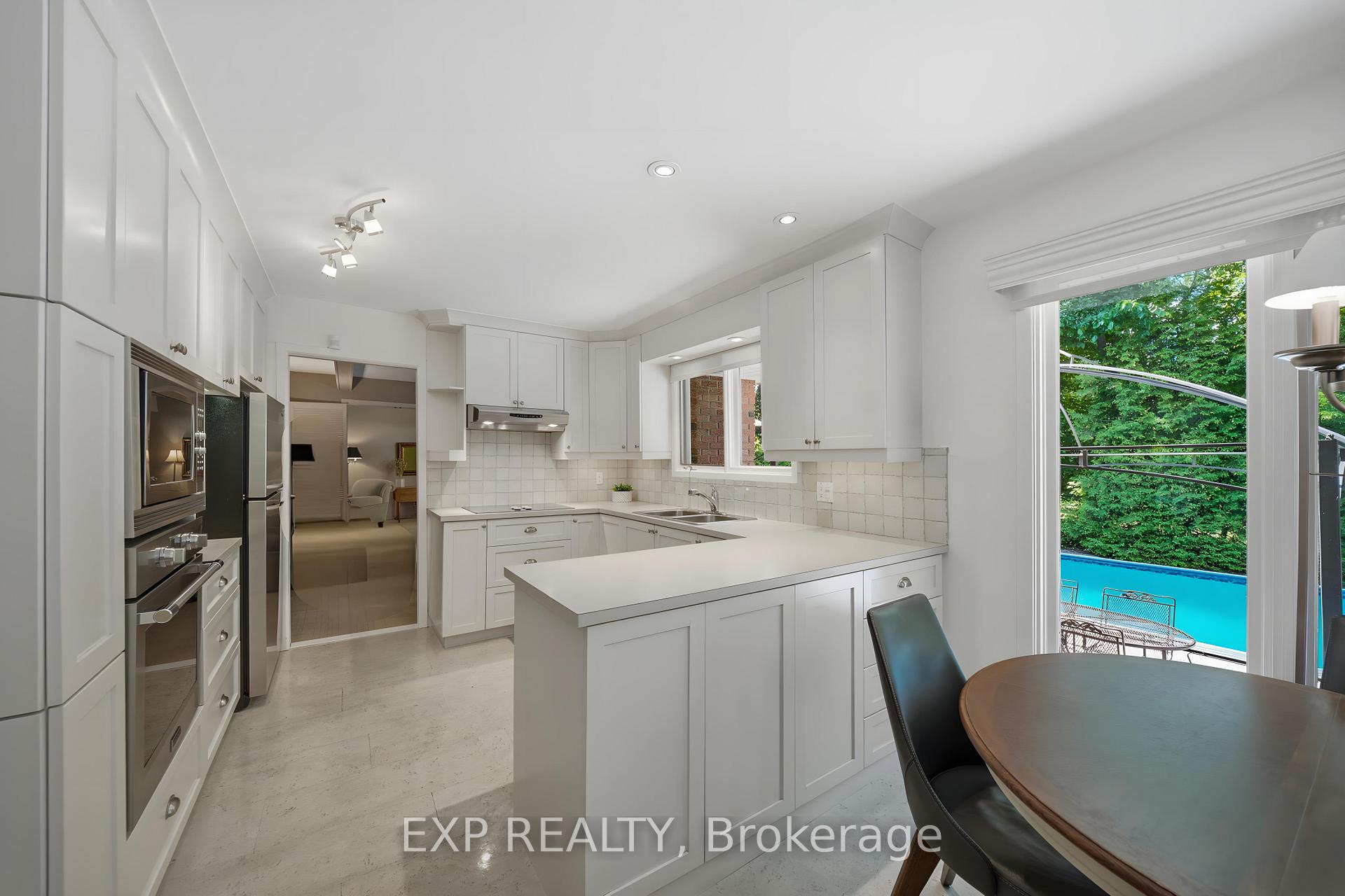 Photo 7 of 919 Plante Drive, Ottawa, Hunt Club/Western Community — HOMEH