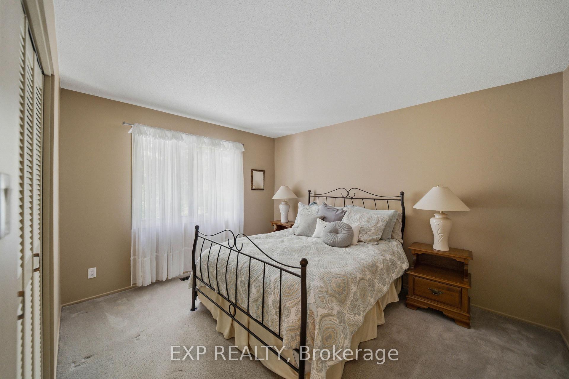 Photo 23 of 919 Plante Drive, Ottawa, Hunt Club/Western Community — HOMEH