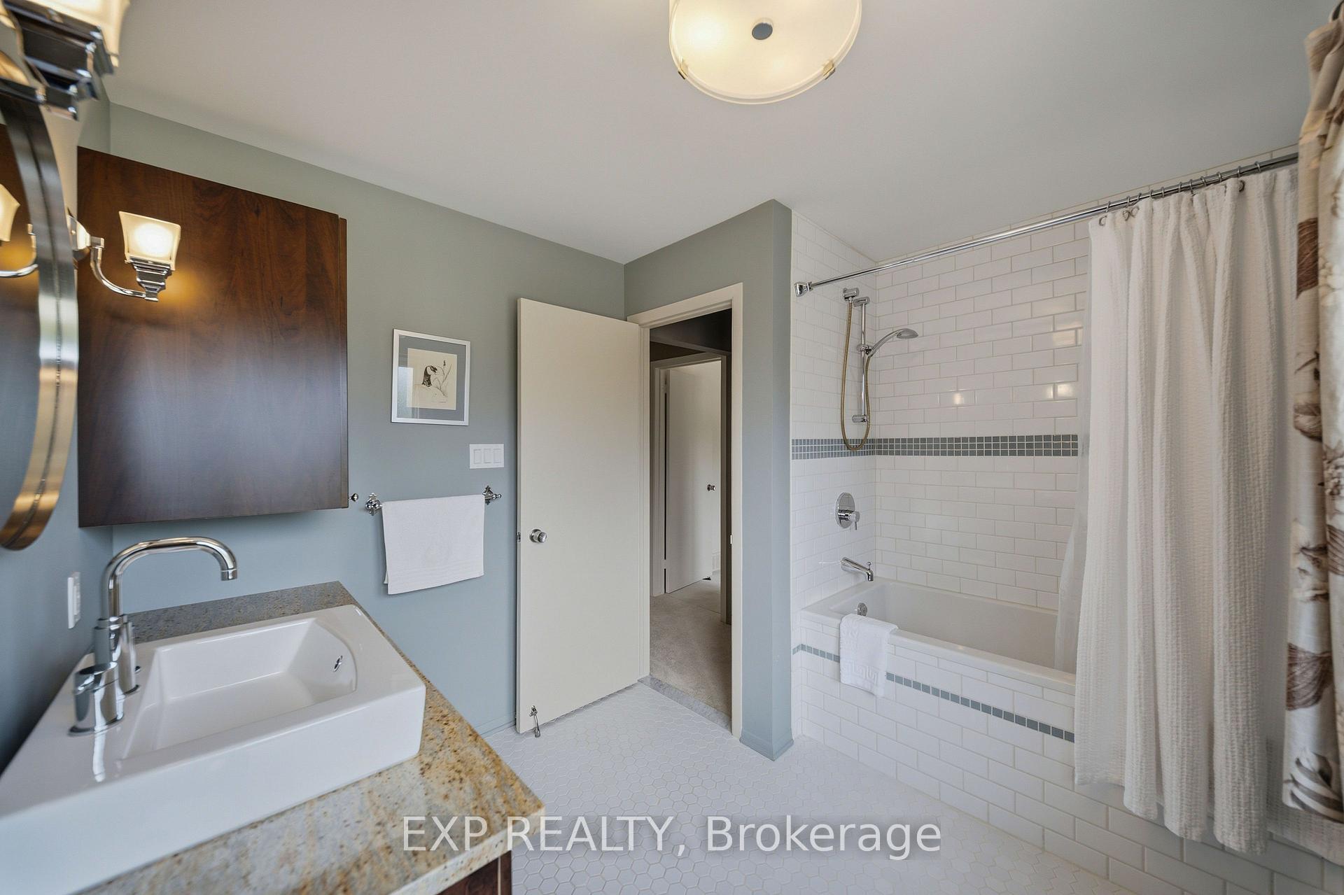 Photo 26 of 919 Plante Drive, Ottawa, Hunt Club/Western Community — HOMEH