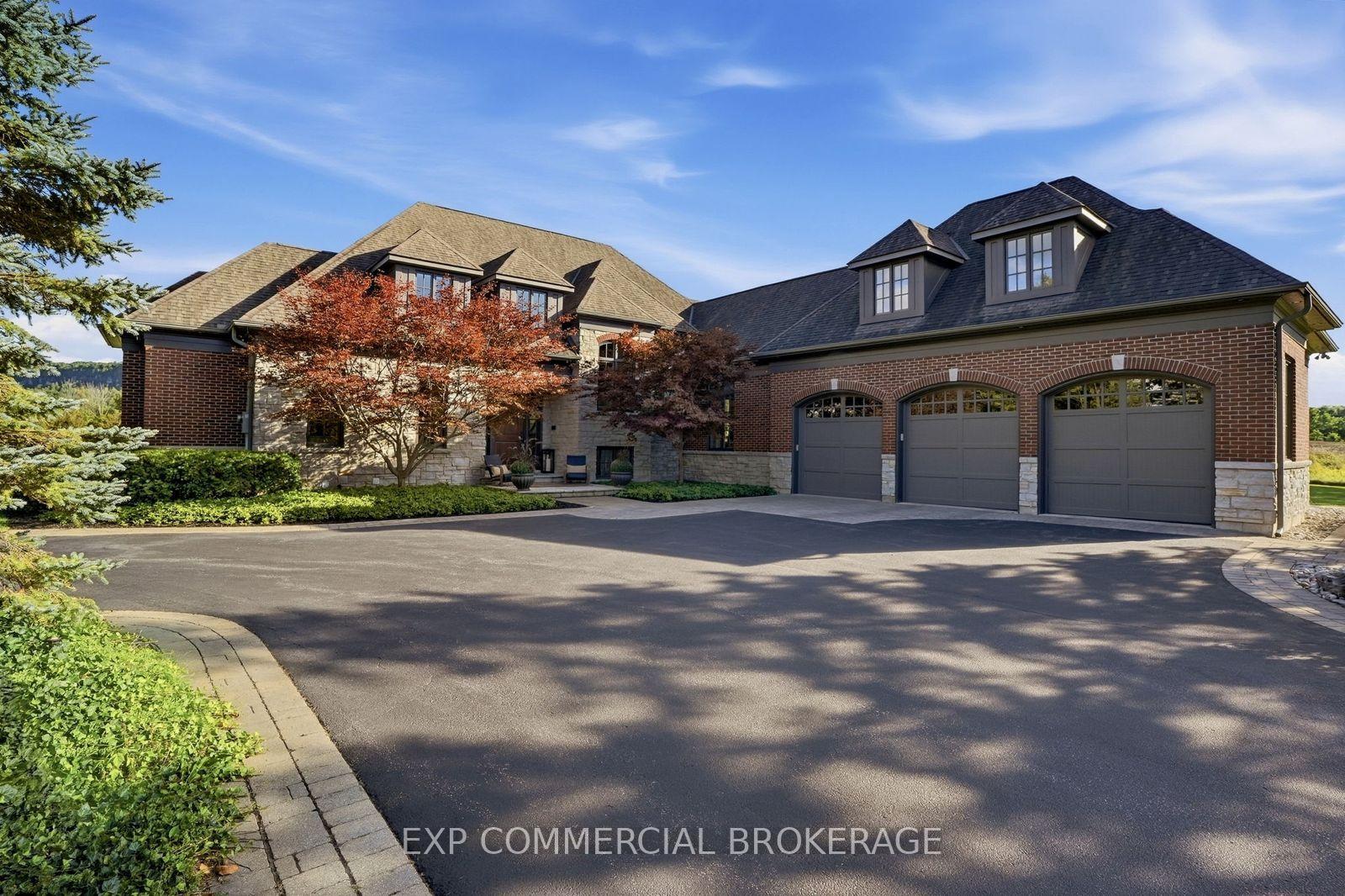 Photo of 3160 Britannia Road
