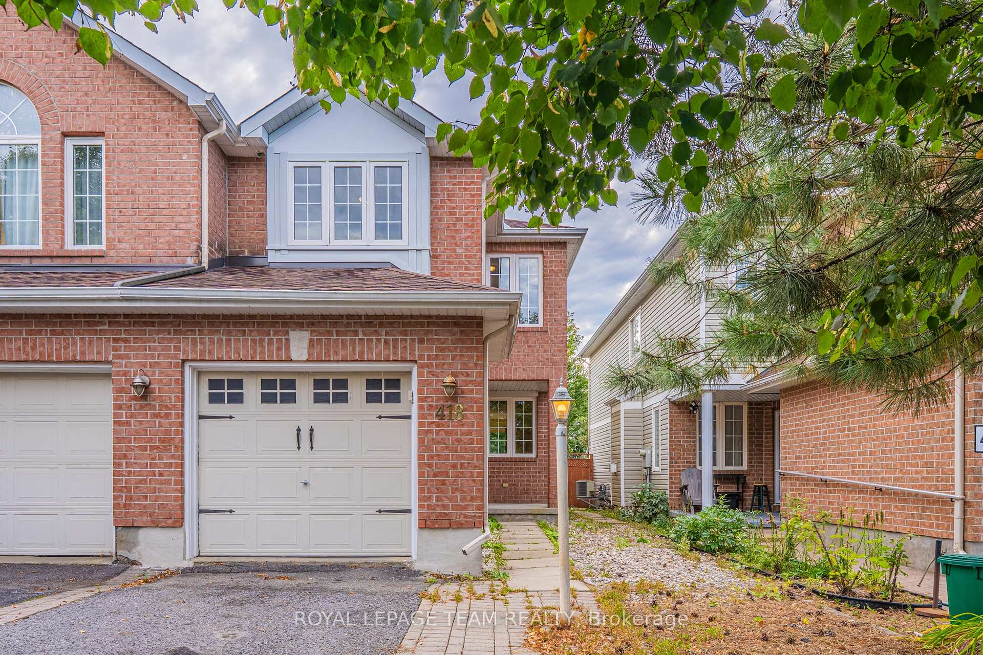 Photo 4 of 418 Beatrice Drive, Ottawa, Barrhaven - Longfields — HOMEH