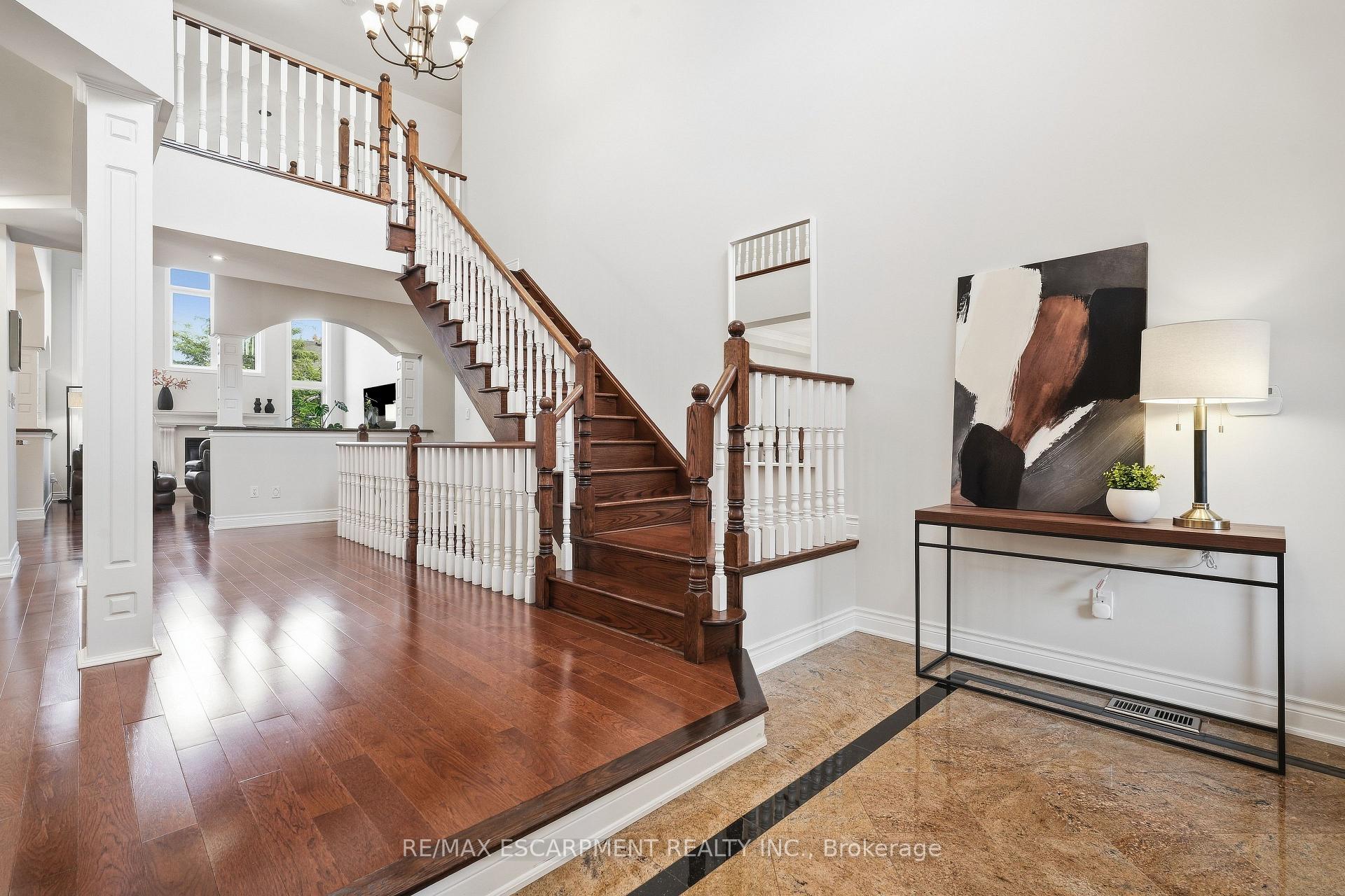 Photo 5 of 3248 Ribble Crescent, Oakville, Bronte Creek — HOMEH